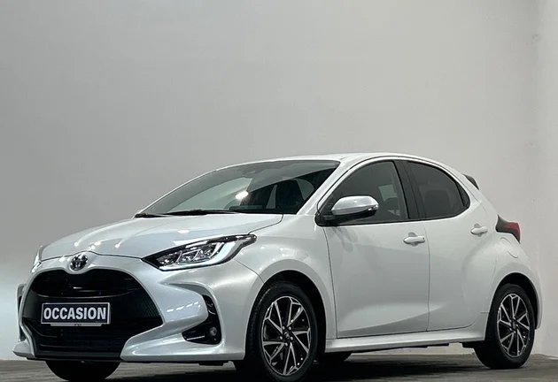 TOYOTA YARIS HYBRIDE MY22