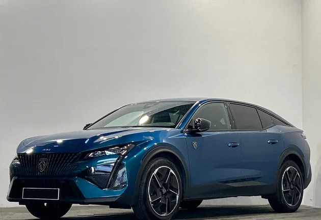 PEUGEOT 408