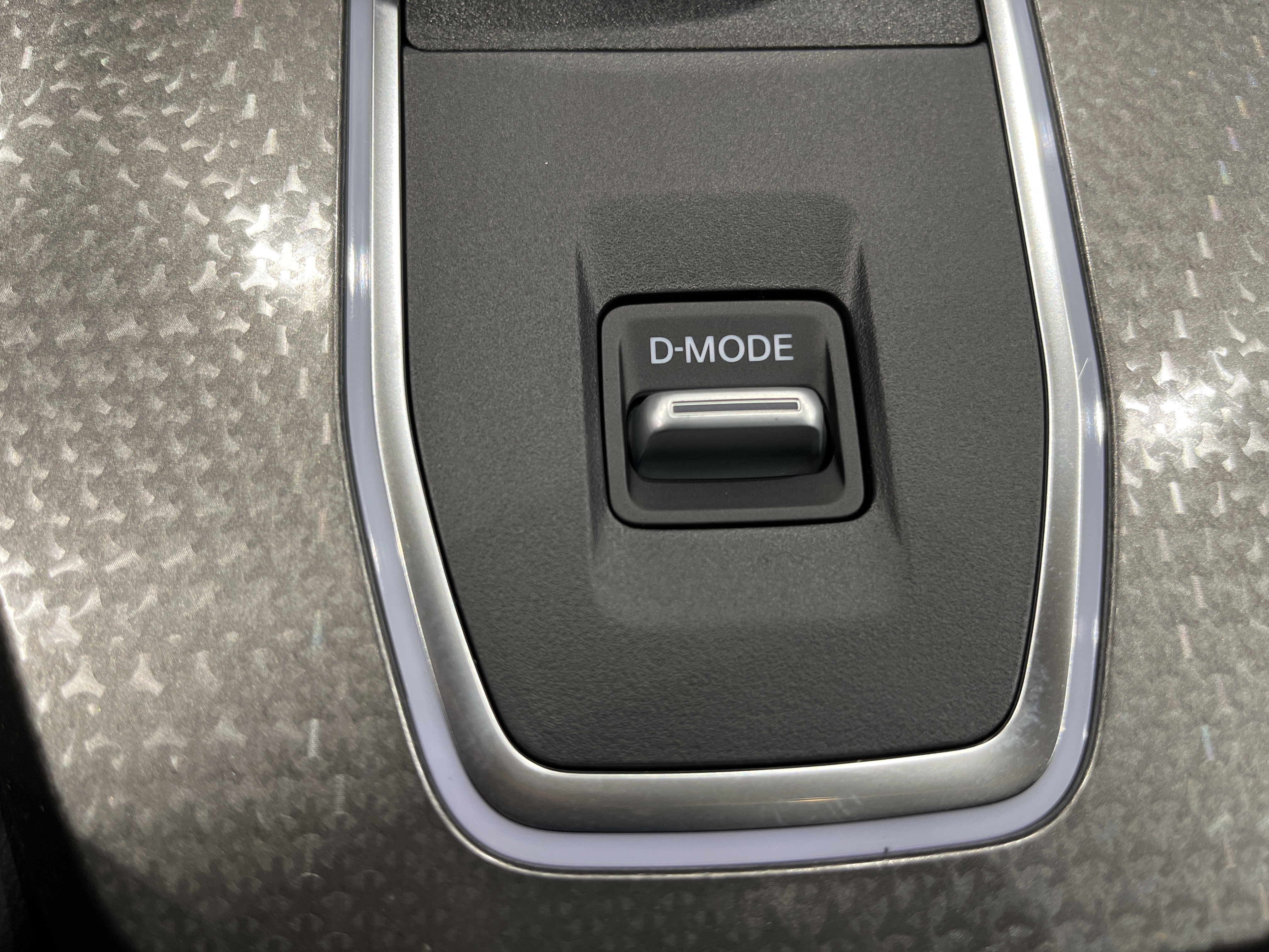 NISSAN QASHQAI Mild Hybrid 158 ch Xtronic N-Connecta