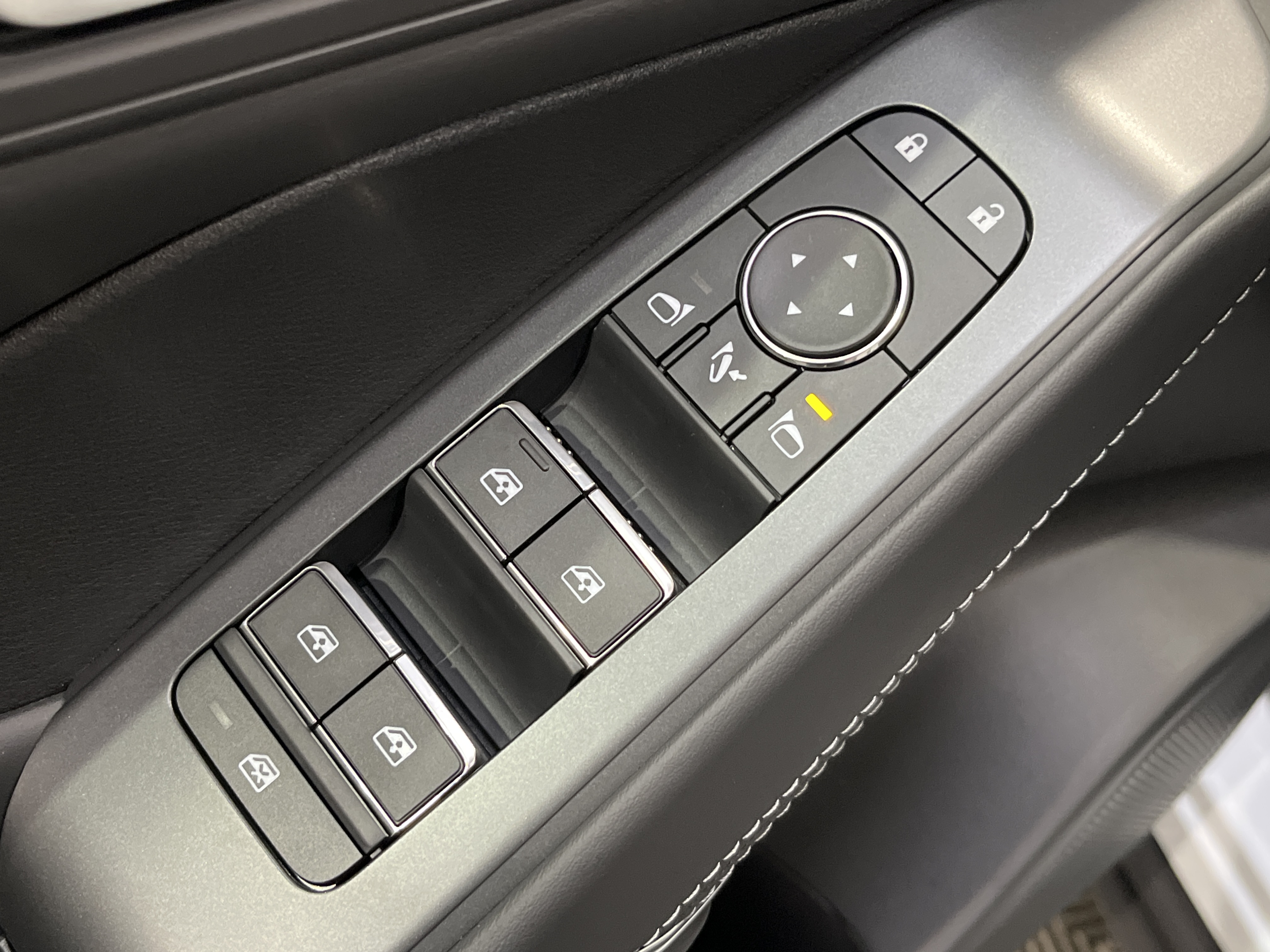 NISSAN QASHQAI Mild Hybrid 158 ch Xtronic N-Connecta