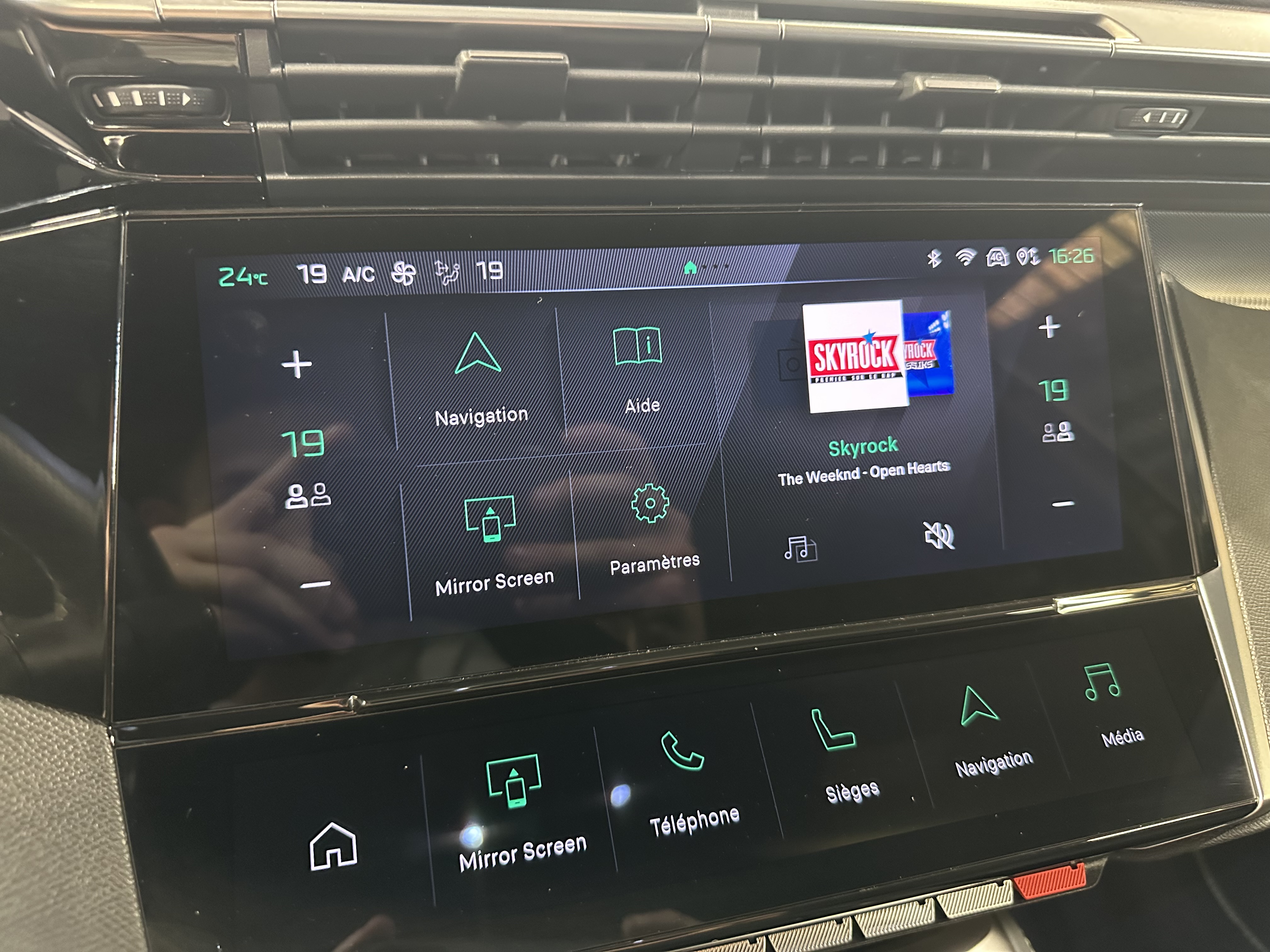 PEUGEOT 408 PureTech 130 ch S&S EAT8 GT
