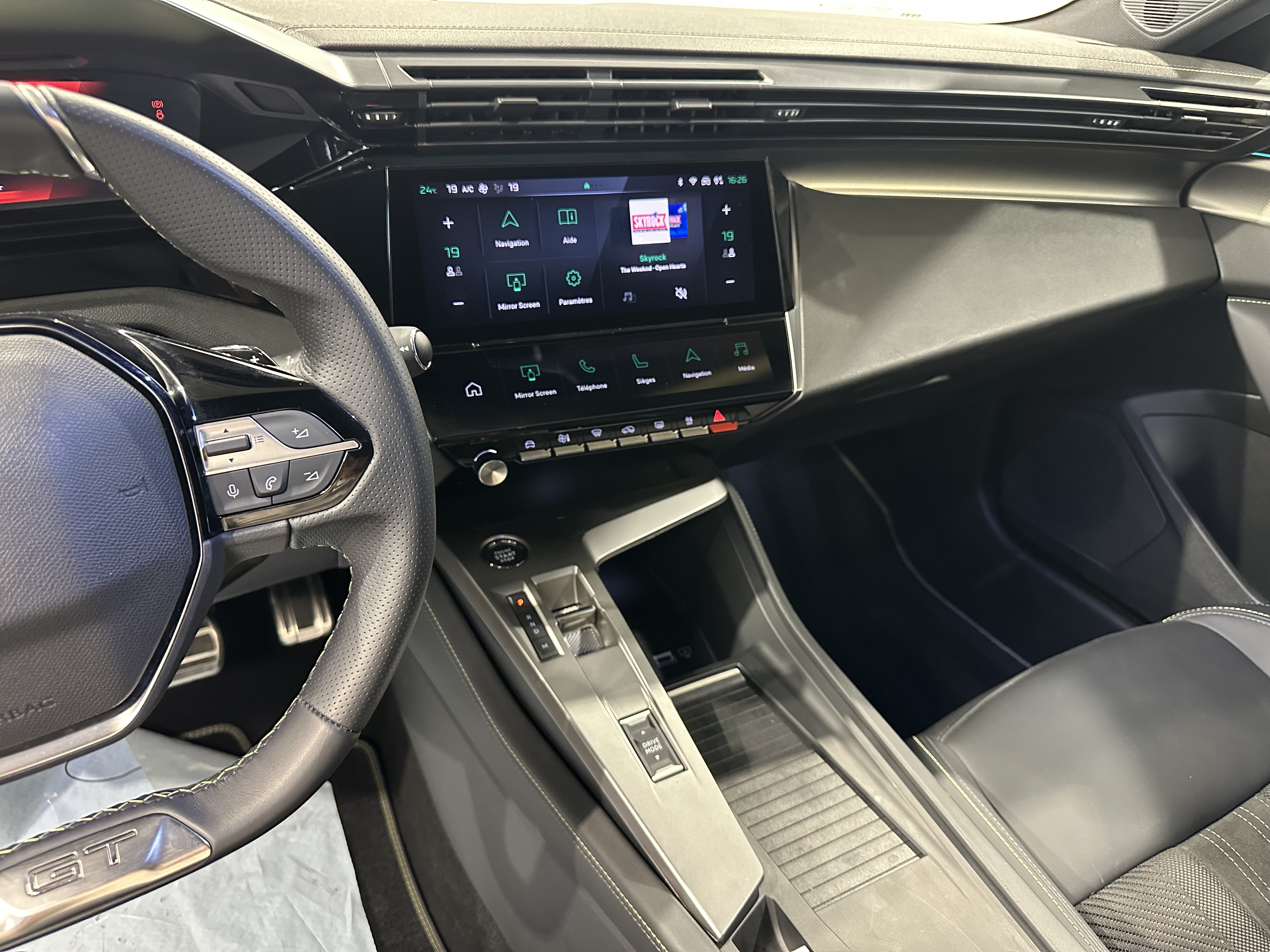PEUGEOT 408 PureTech 130 ch S&S EAT8 GT