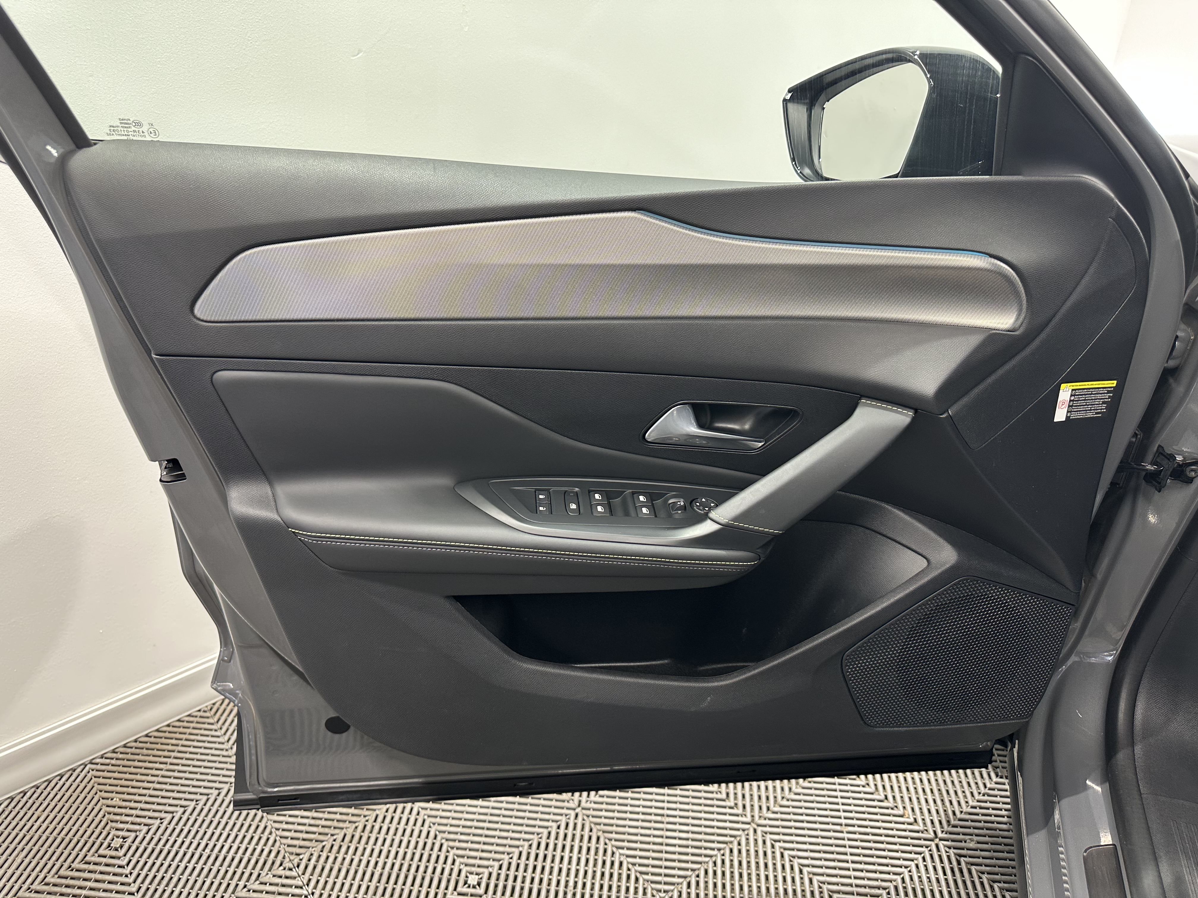PEUGEOT 408 PureTech 130 ch S&S EAT8 GT