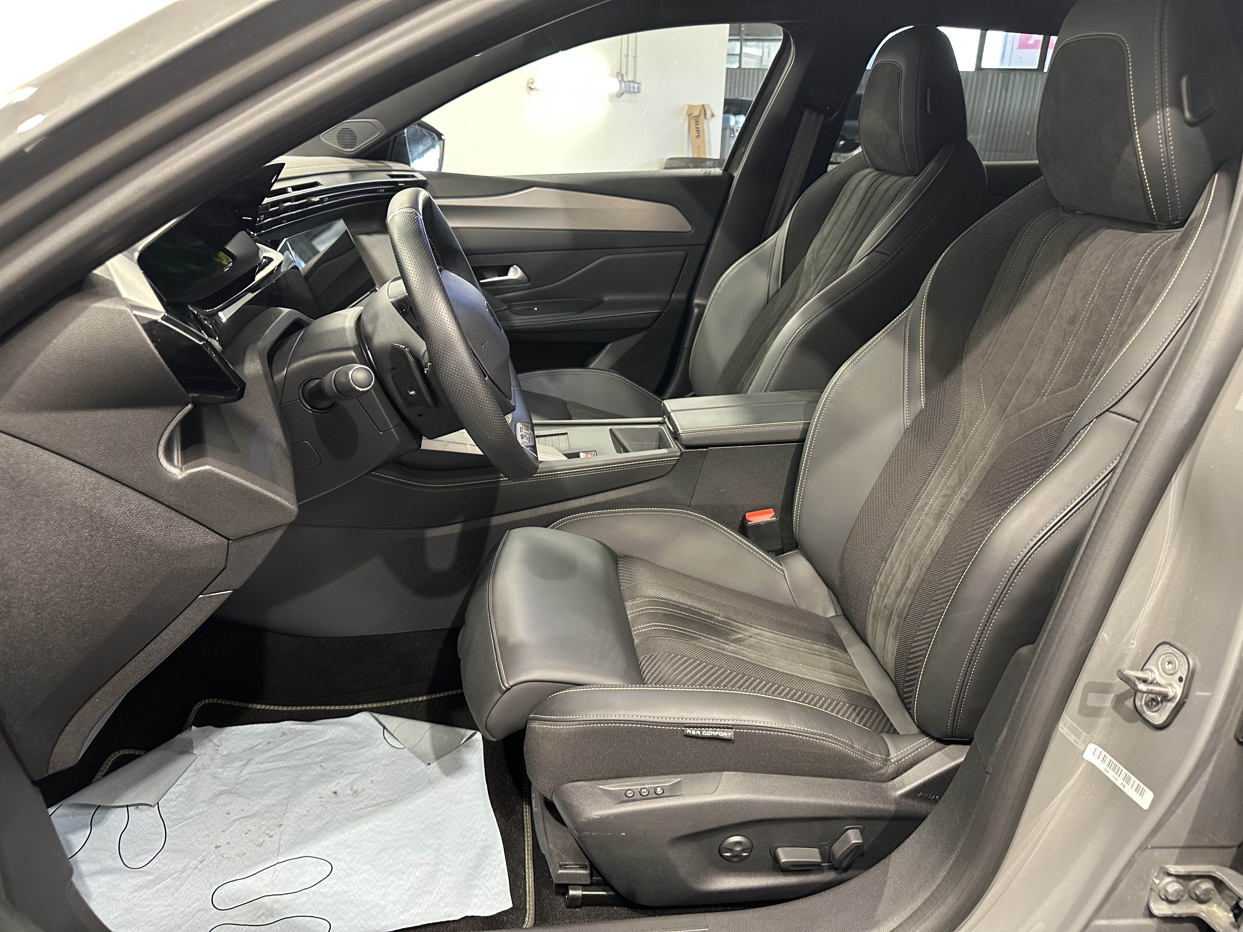 PEUGEOT 408 PureTech 130 ch S&S EAT8 GT
