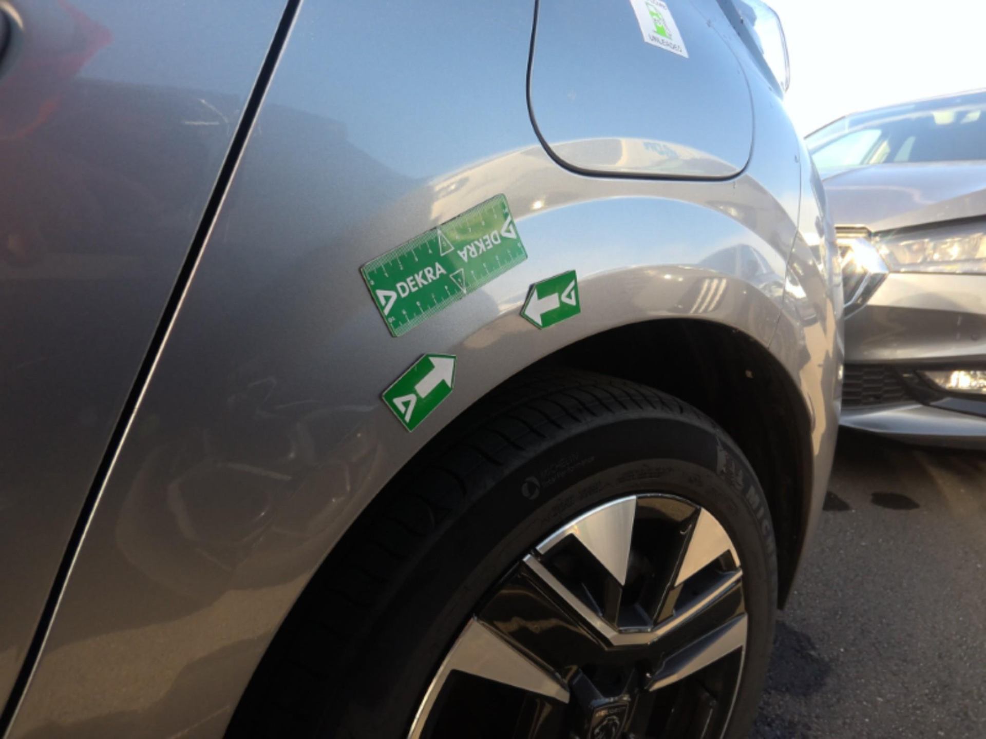 PEUGEOT 208 100 S&S BVM6 Allure — expertise