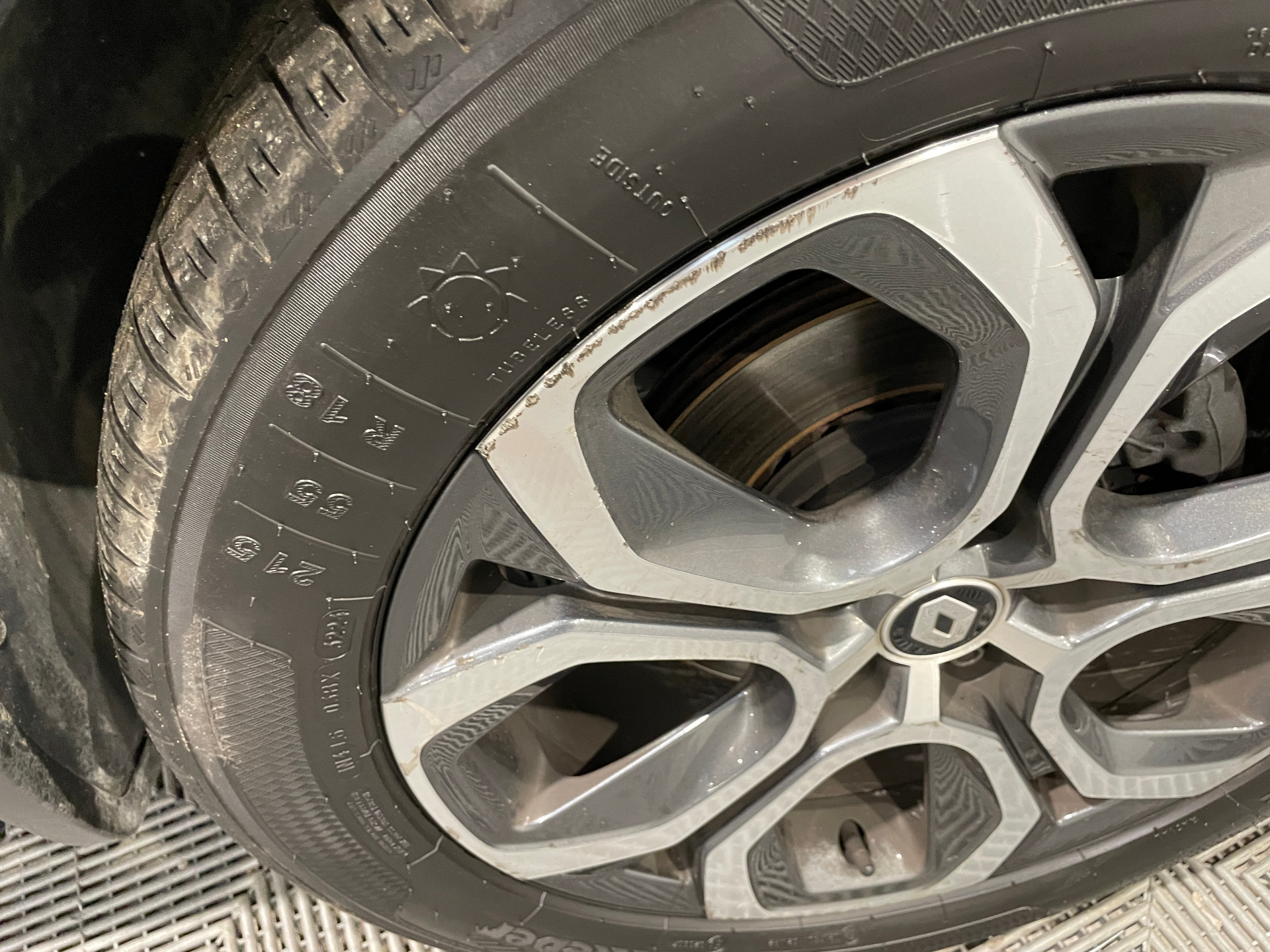 RENAULT CAPTUR TCe 140 EDC - 21 Intens — expertise