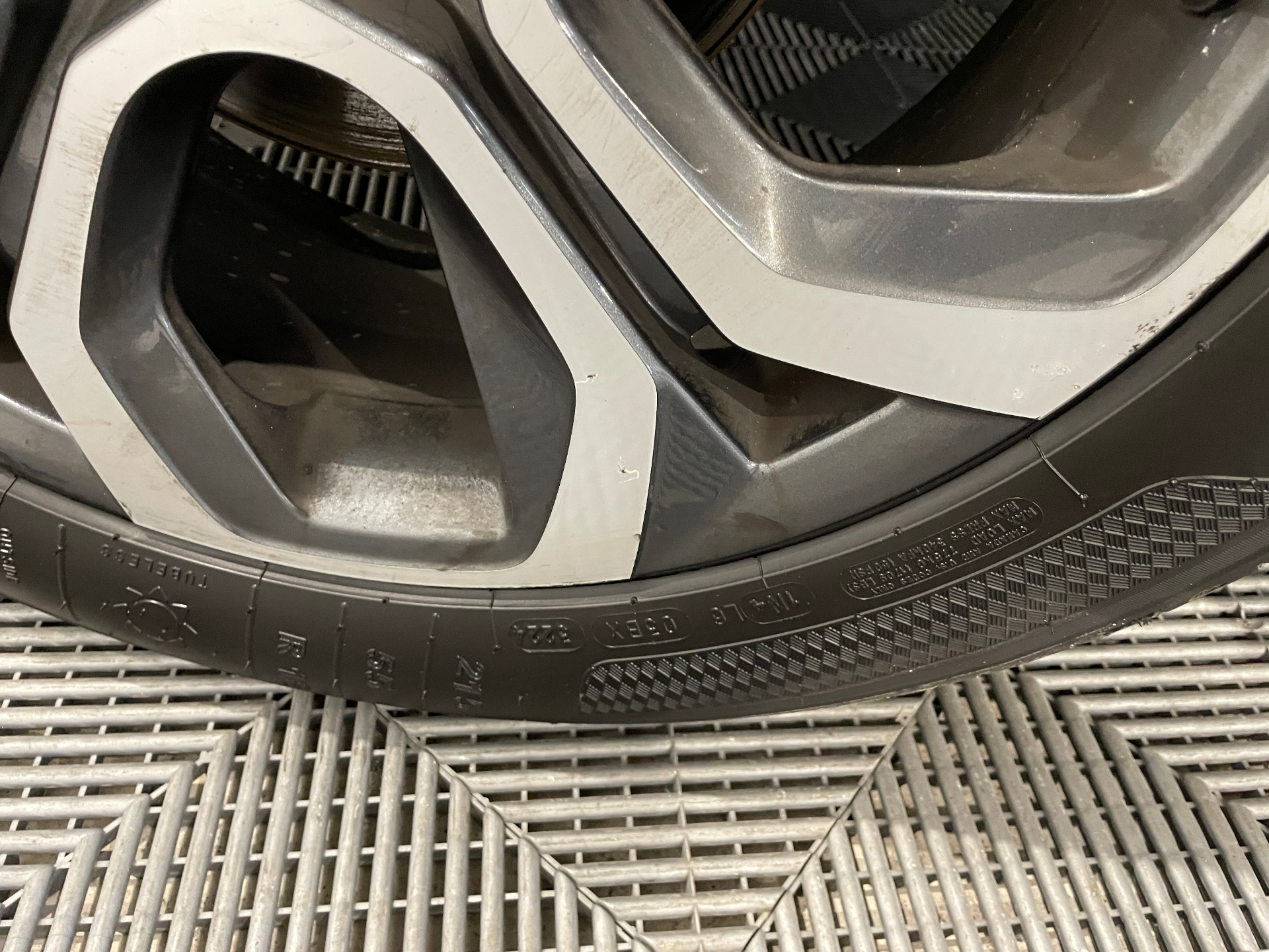 RENAULT CAPTUR TCe 140 EDC - 21 Intens — expertise