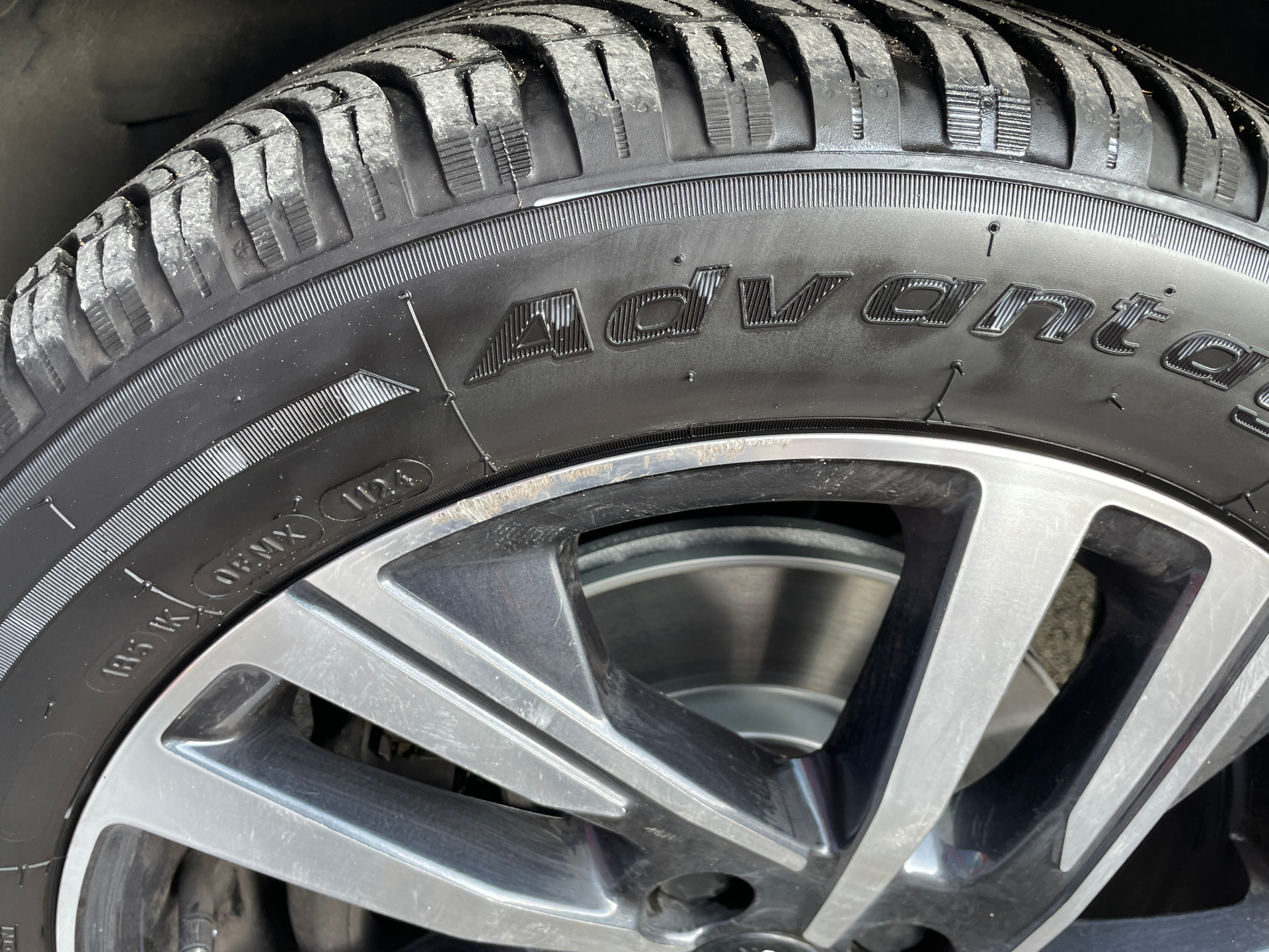 PEUGEOT 208 1.2 Allure Pack PureTech 100 S&S EAT8 — expertise