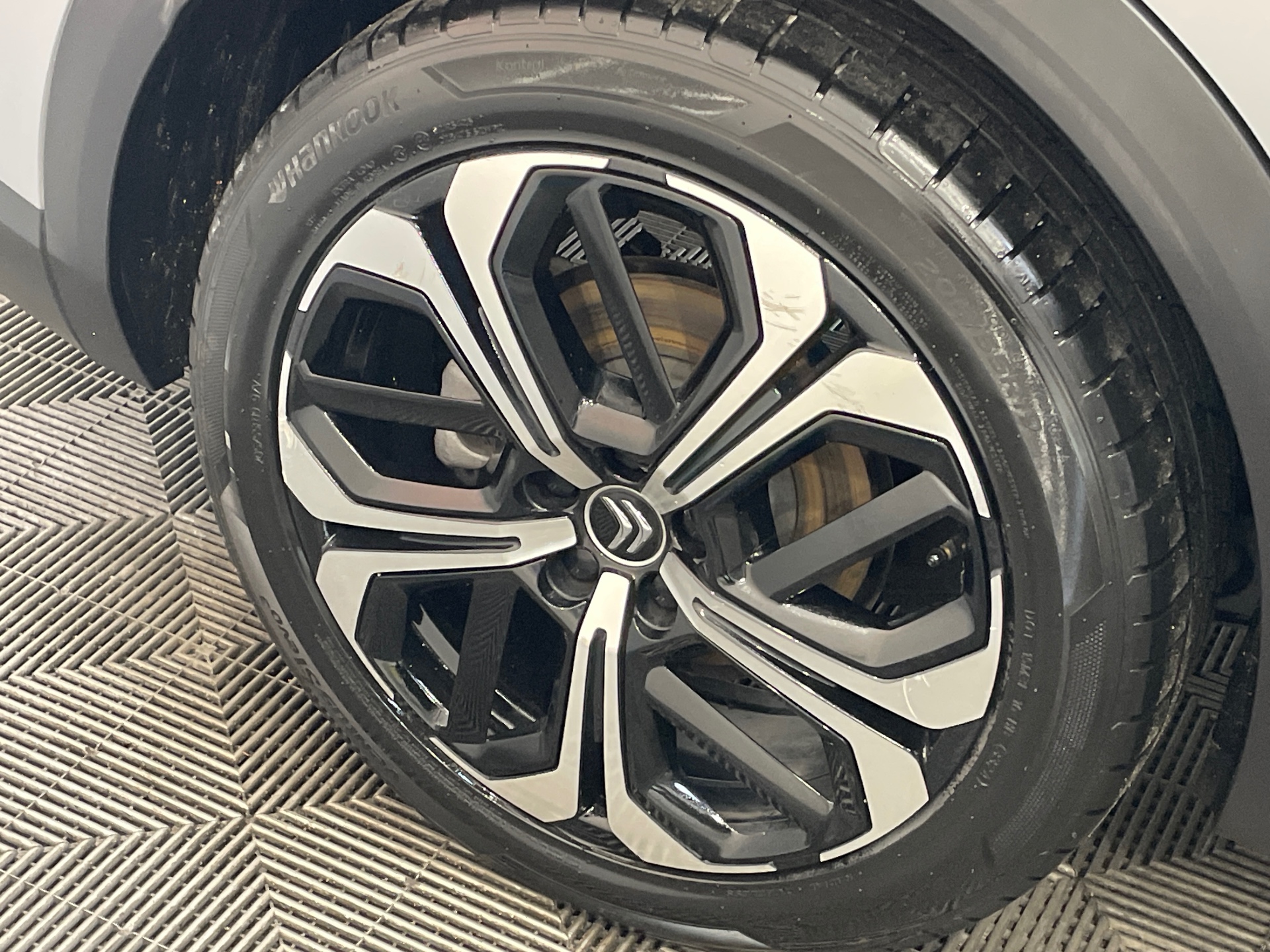 CITROEN C5 X PureTech 130 EAT8 Plus — expertise