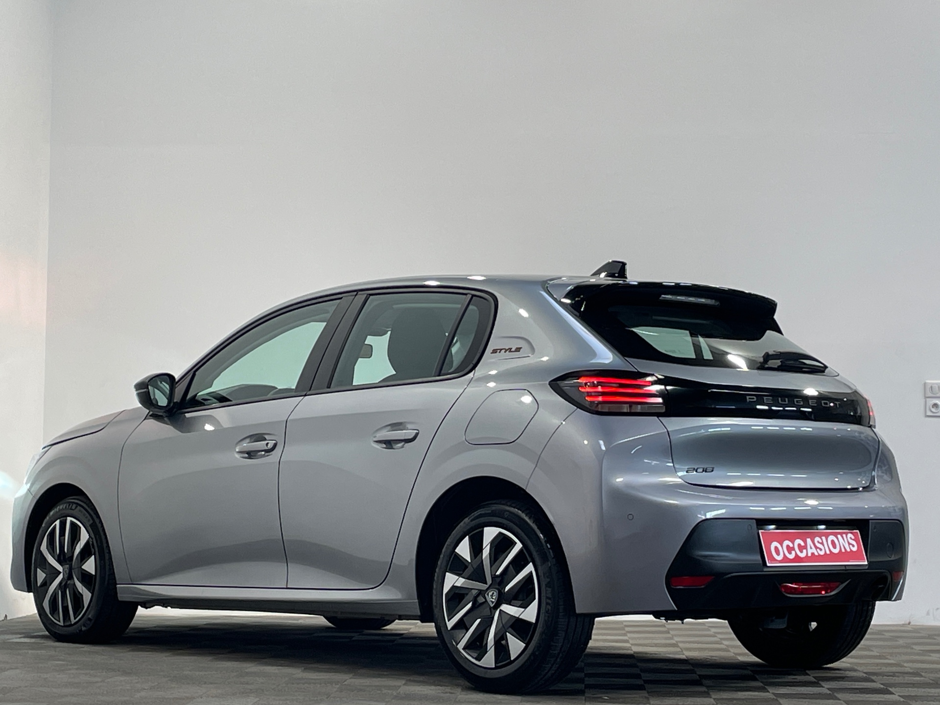PEUGEOT 208 100 S&S BVM6 Style