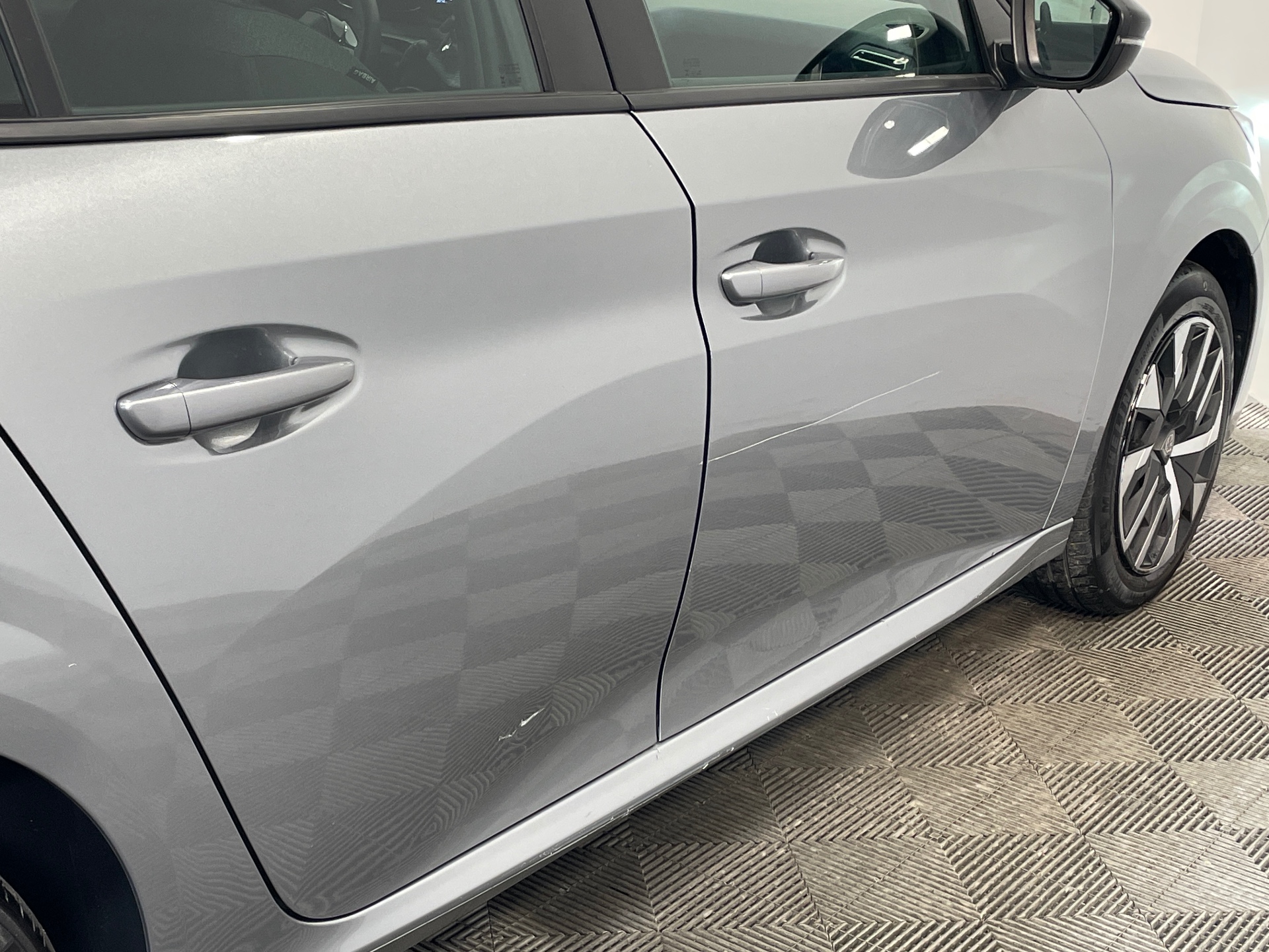 PEUGEOT 208 100 S&S BVM6 Style — expertise
