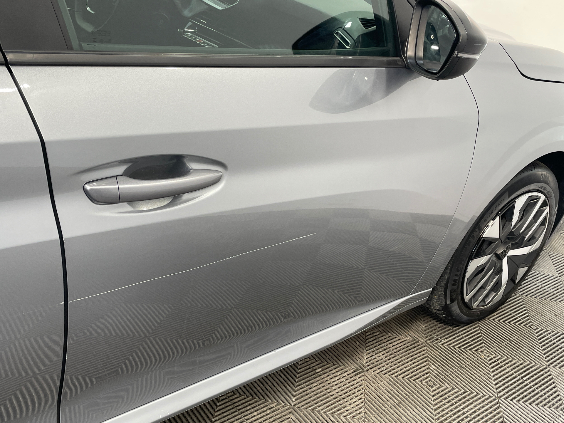 PEUGEOT 208 100 S&S BVM6 Style — expertise