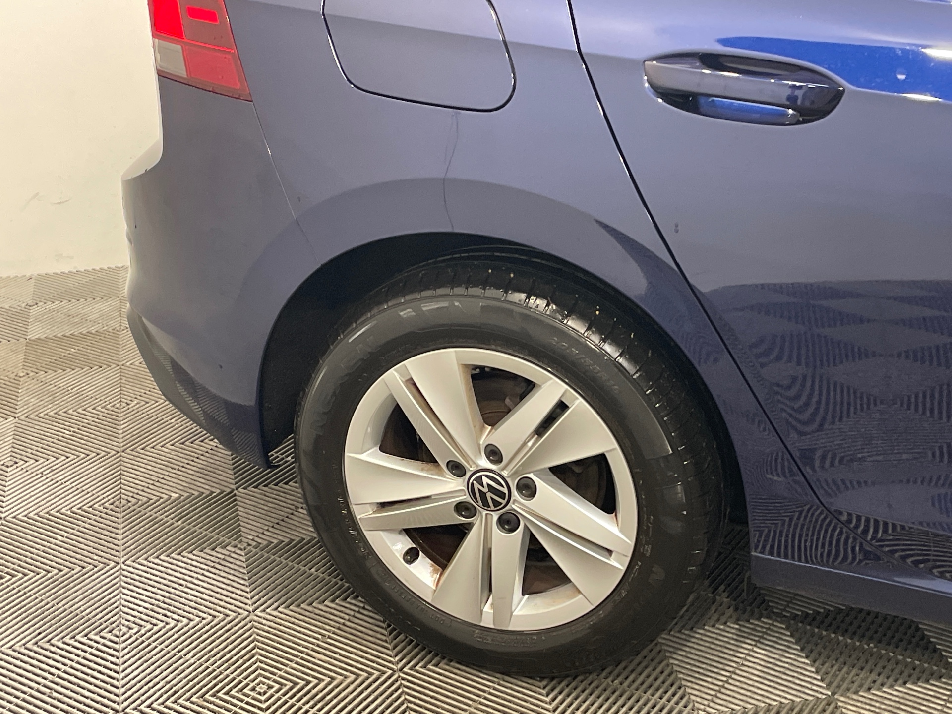 VOLKSWAGEN GOLF 1.5 eTSI OPF 130 DSG7 Life — expertise