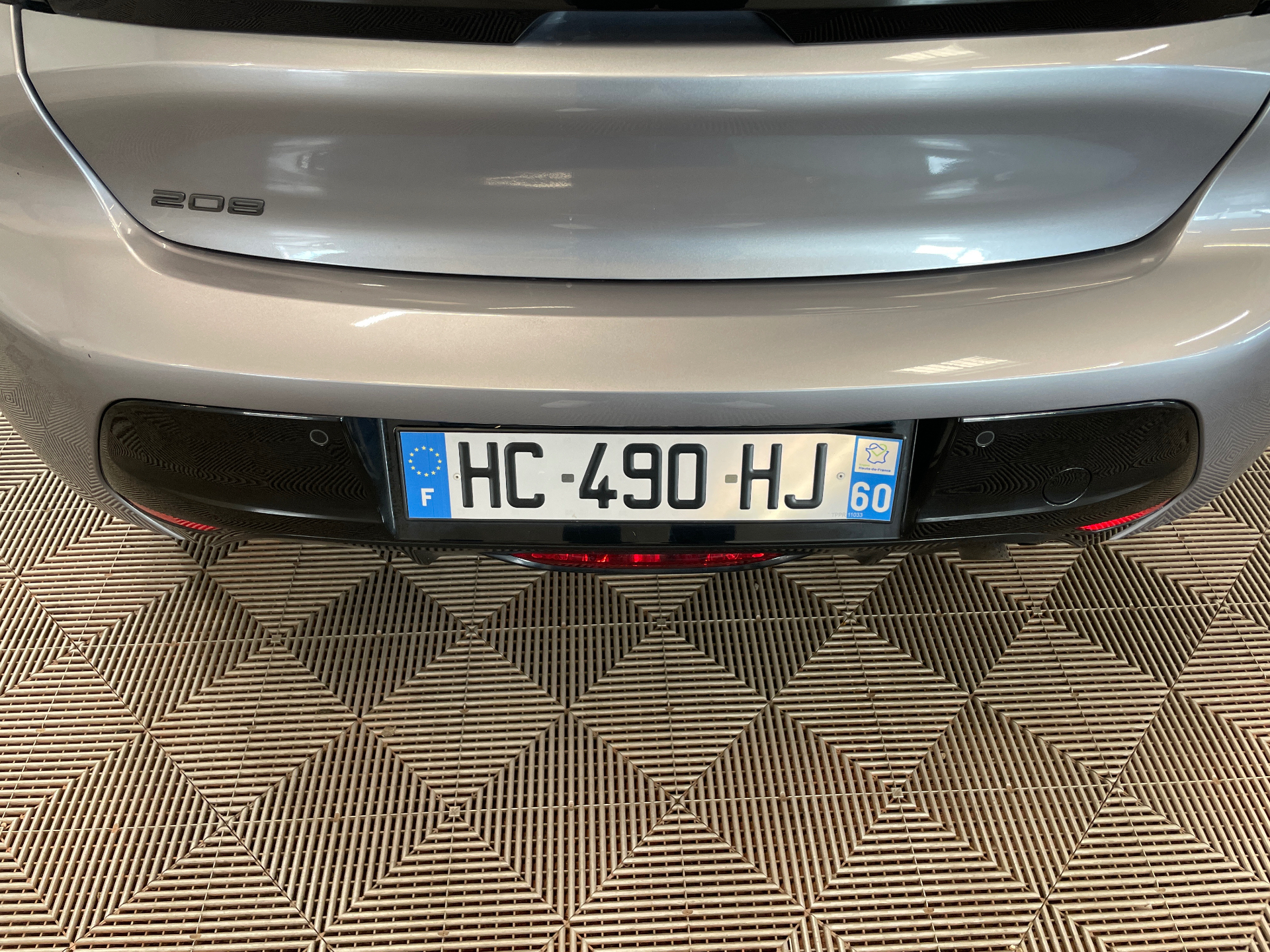 PEUGEOT 208 100 CV ALLURE — expertise
