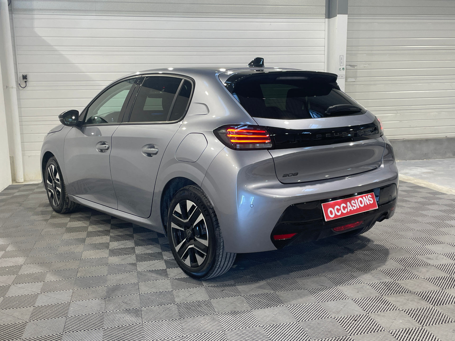 PEUGEOT 208 1.2 puretech 100 S&S BVM6 Allure - 5P