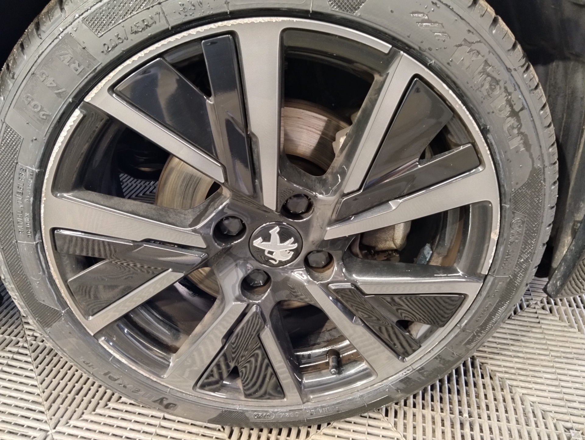 PEUGEOT 208 GT PURETECH 100 S&S BVM6 — expertise