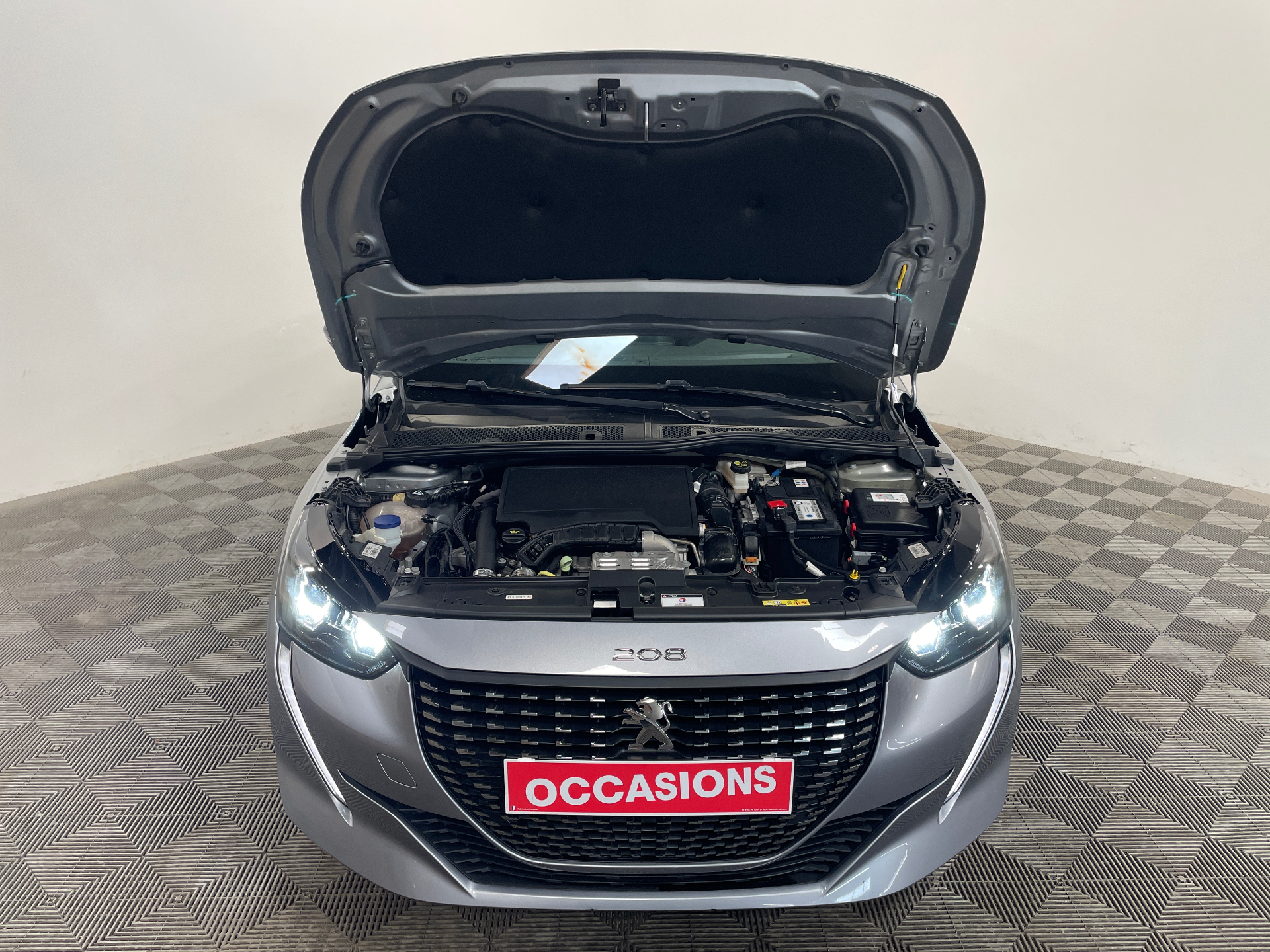 PEUGEOT 208 Allure PureTech 100 S&S BVM6 — expertise