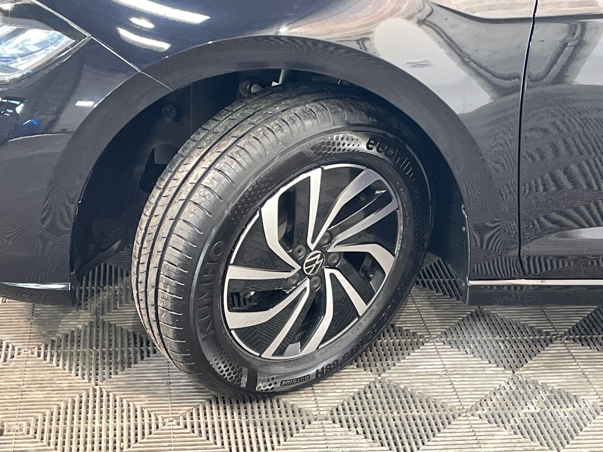 VOLKSWAGEN POLO 1.0 TSI 95 S&S BVM5 Life Plus — expertise