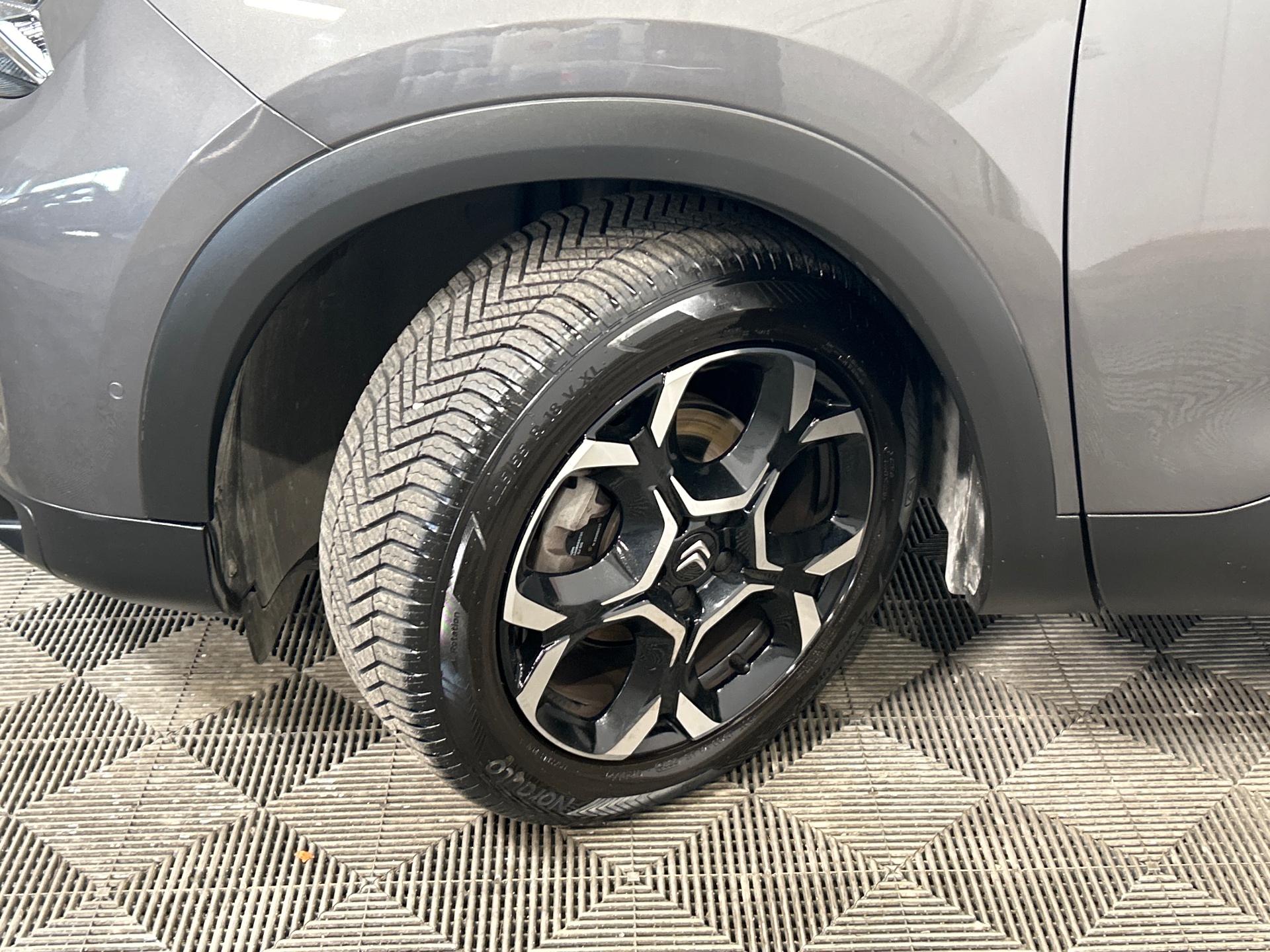 CITROEN C5 AIRCROSS PureTech 130 S&S EAT8 Feel Pack — expertise