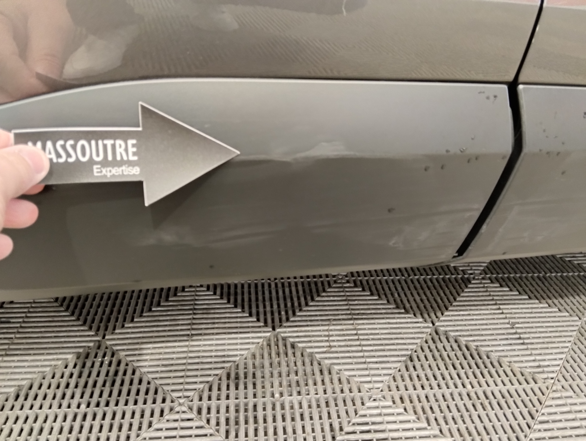 CITROEN C4 PureTech 130 S&S BVM6 Shine — expertise