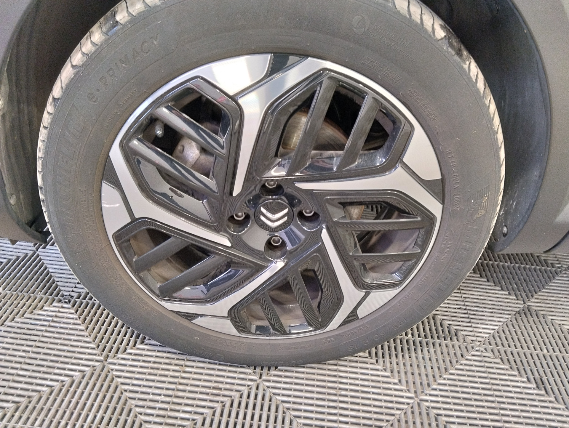 CITROEN C4 PureTech 130 S&S BVM6 Shine — expertise