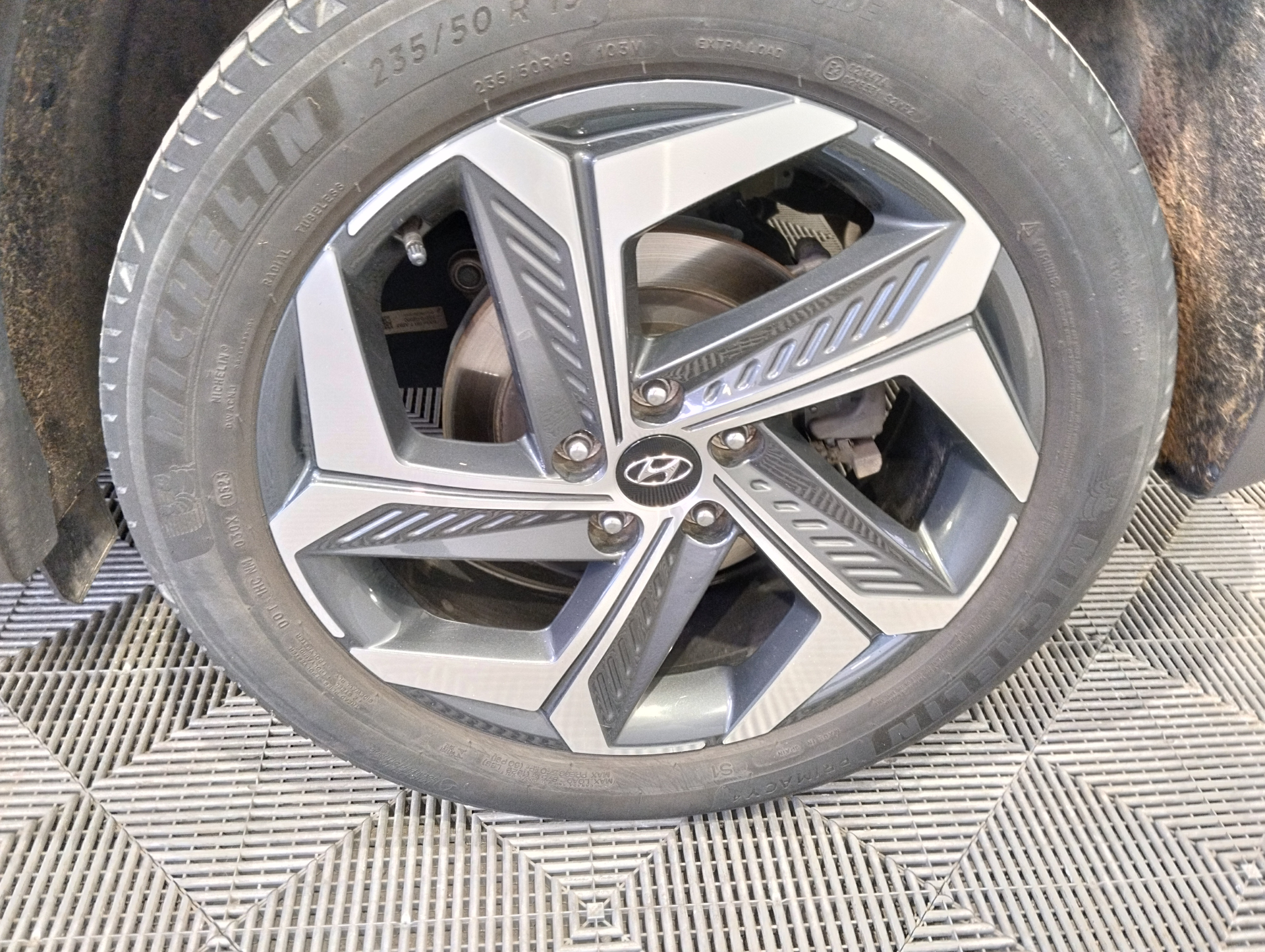HYUNDAI TUCSON 1.6 T-GDI 150 Hybrid 48V DCT-7 Executive — expertise
