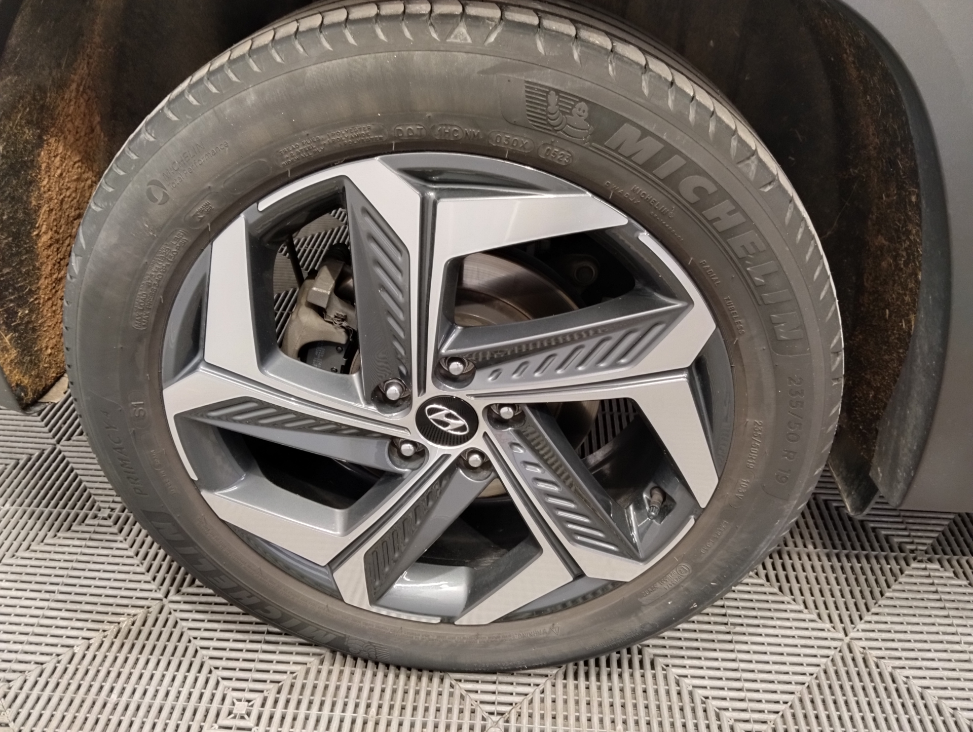 HYUNDAI TUCSON 1.6 T-GDI 150 Hybrid 48V DCT-7 Executive — expertise