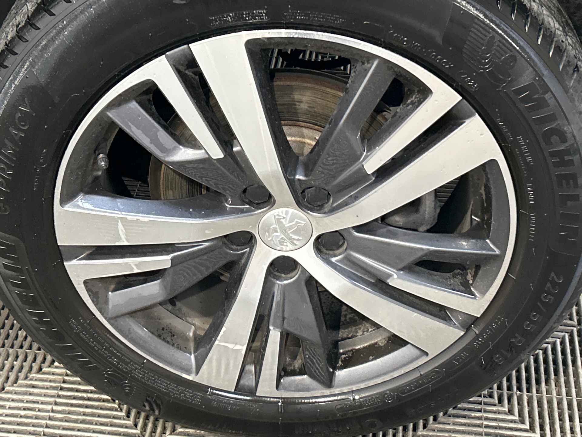 PEUGEOT 3008 ALLURE PACK PTECH 130 S&S BVM6 — expertise