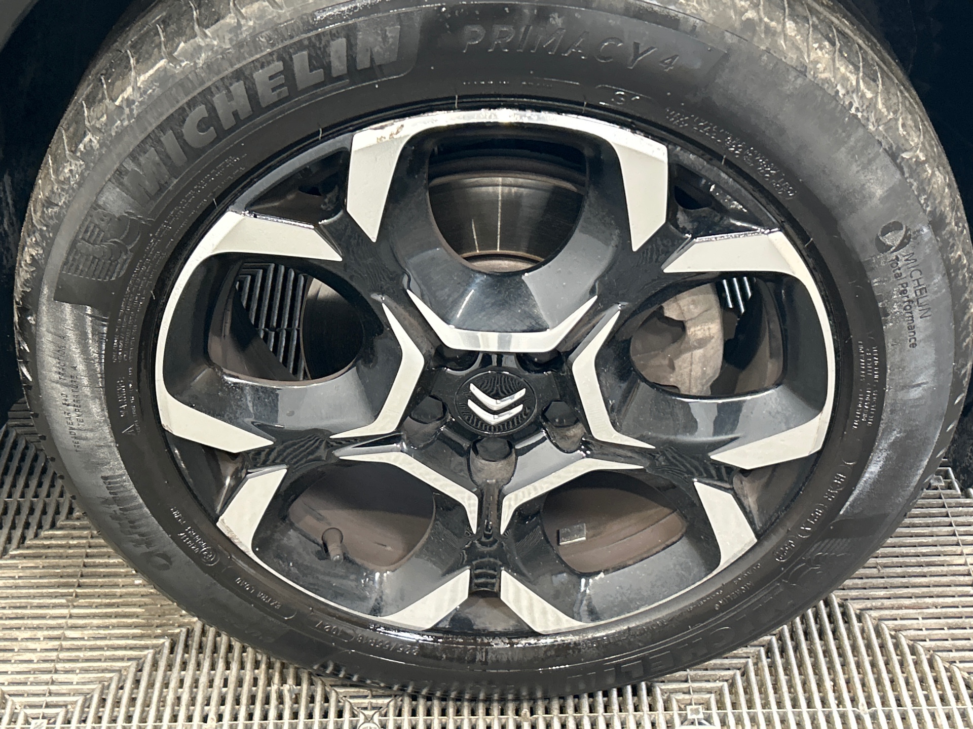 CITROEN C5 AIRCROSS PureTech 130 S&S EAT8 Feel Pack — expertise