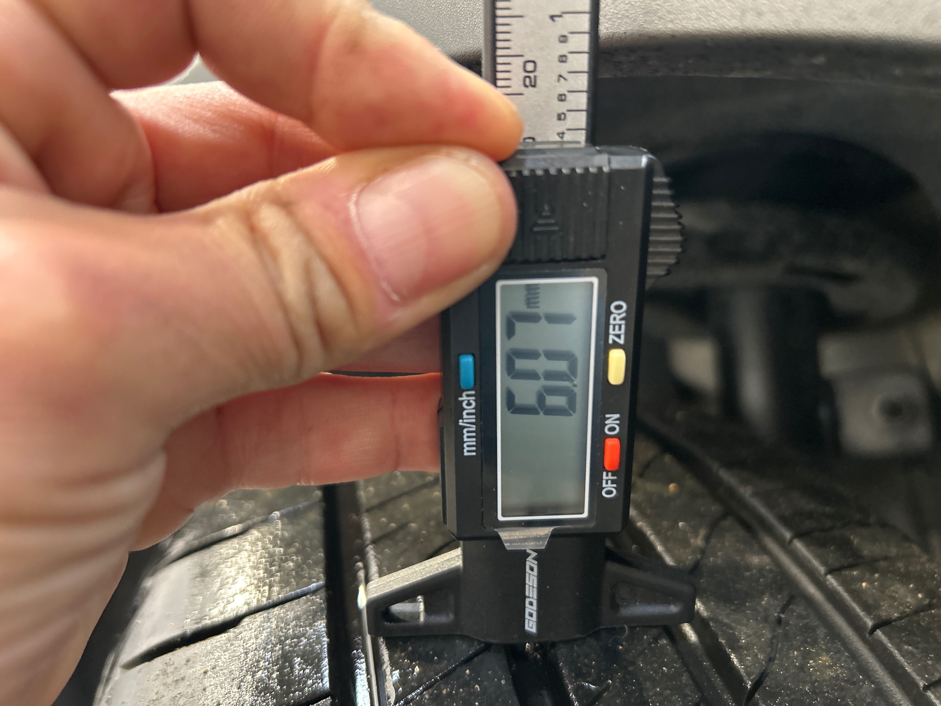 PEUGEOT 2008 100 S&S BVM6 Style — expertise
