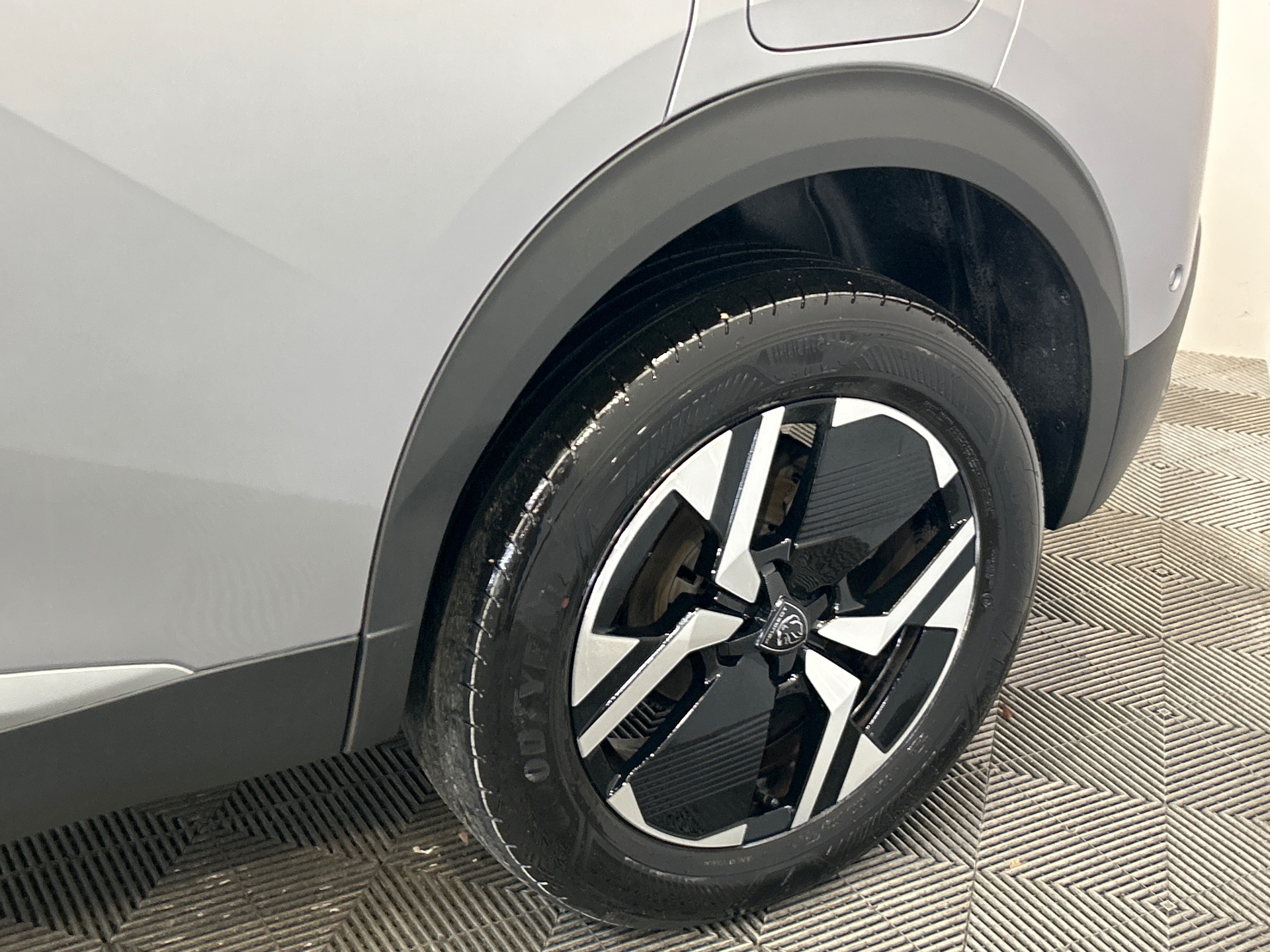 PEUGEOT 2008 100 S&S BVM6 Style — expertise
