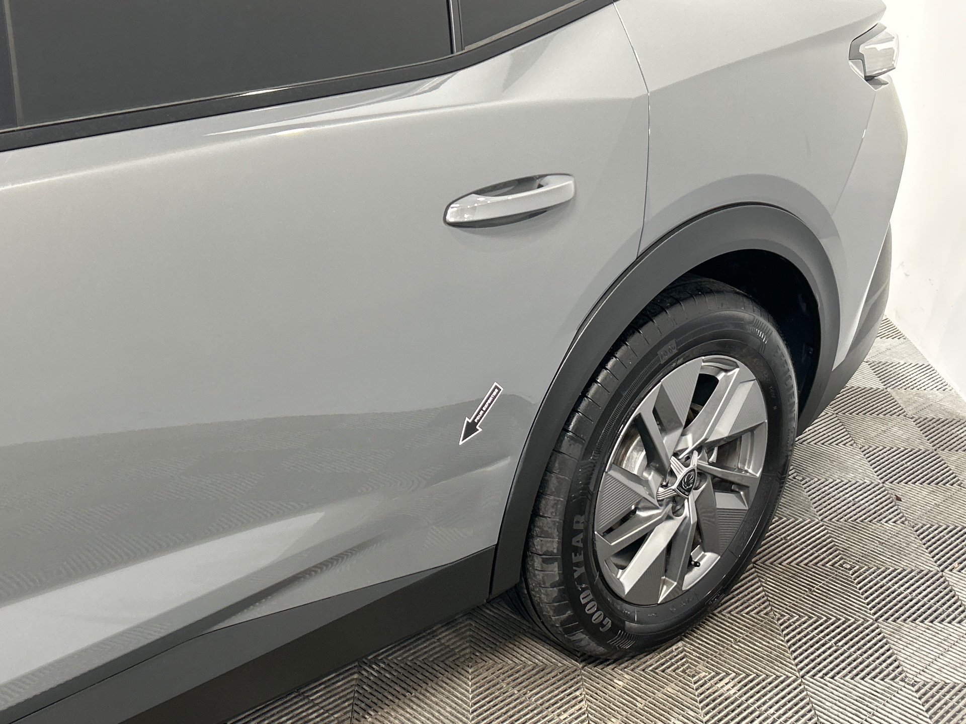 PEUGEOT 408 Hybrid 136 e-DCS6 Allure — expertise