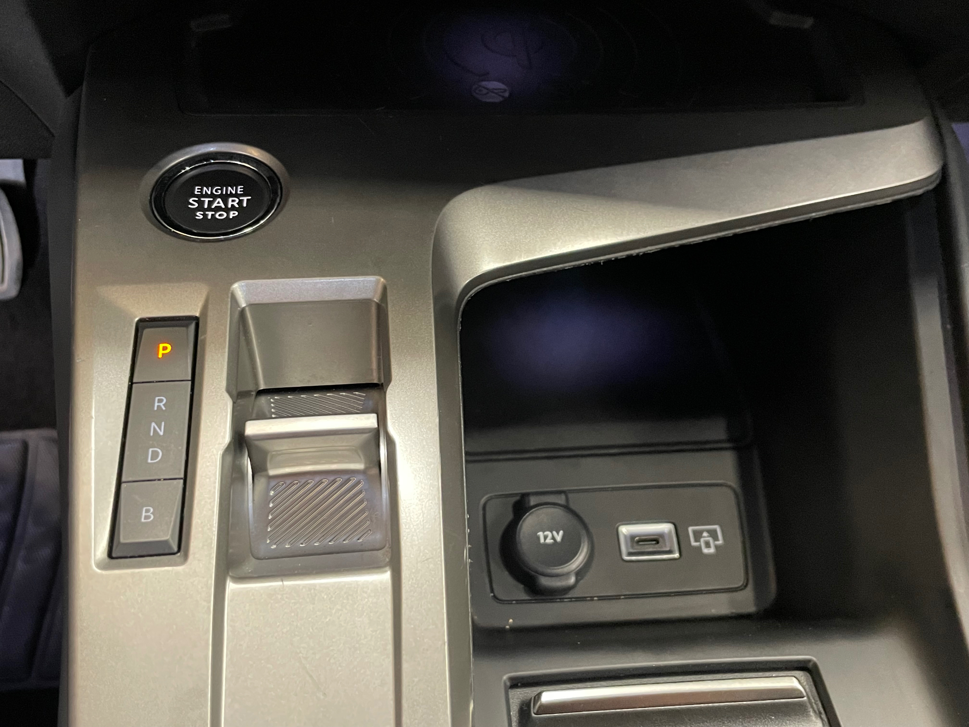 PEUGEOT 308 PHEV 180 e-EAT8 Active Pack
