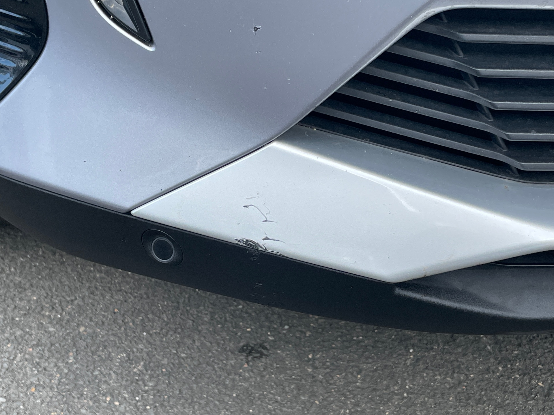 PEUGEOT 3008 GT PURETECH 130 S&S BVM6 — expertise