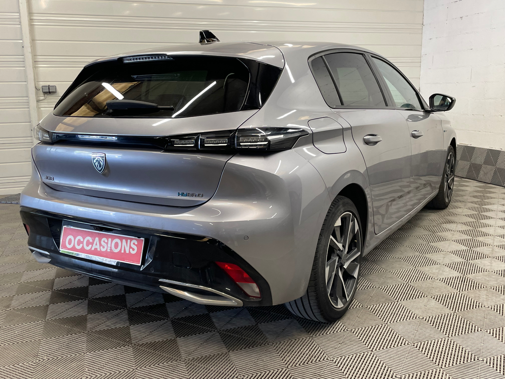 PEUGEOT 308 PHEV 180 e-EAT8 Active Pack