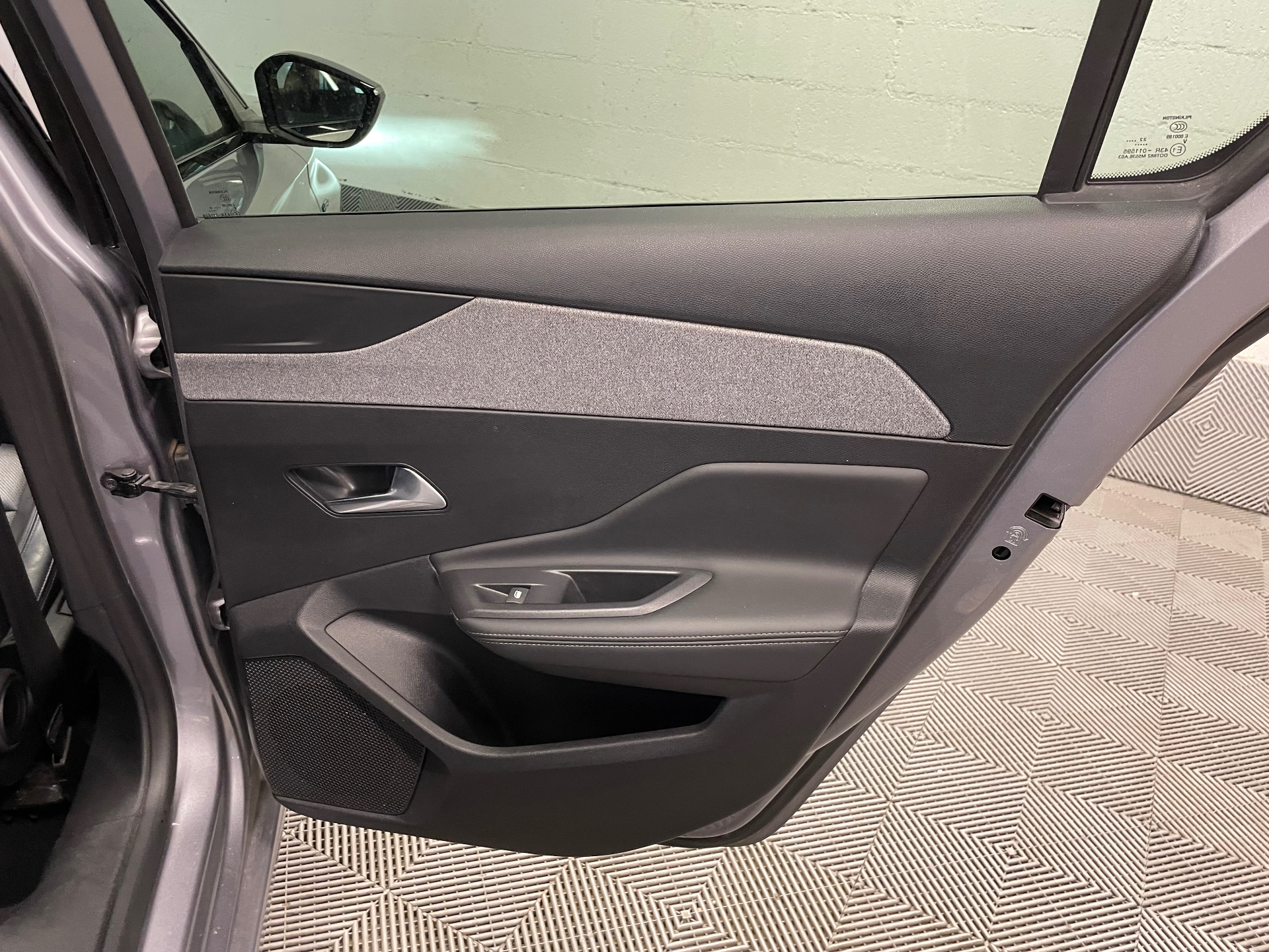 PEUGEOT 308 PHEV 180 e-EAT8 Active Pack