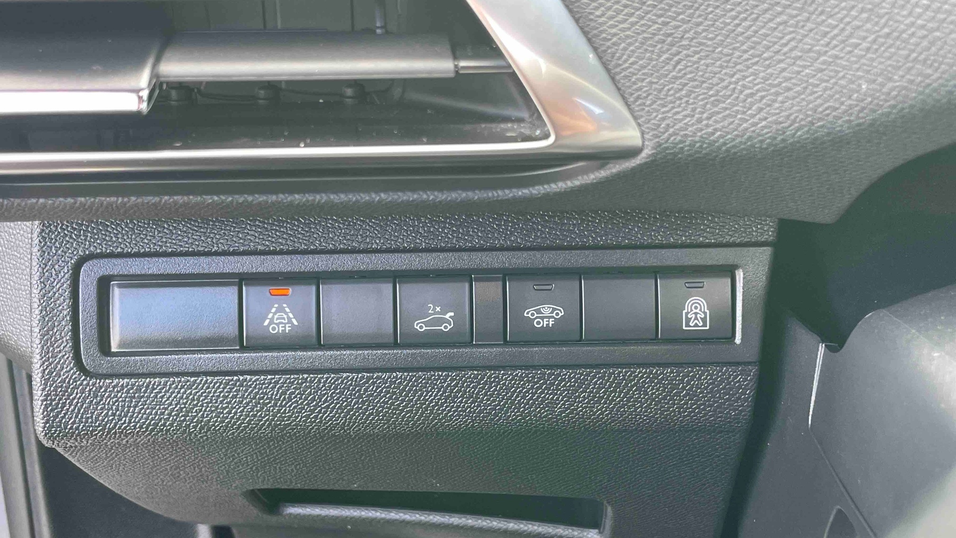 PEUGEOT 3008 GT PURETECH 130 S&S BVM6