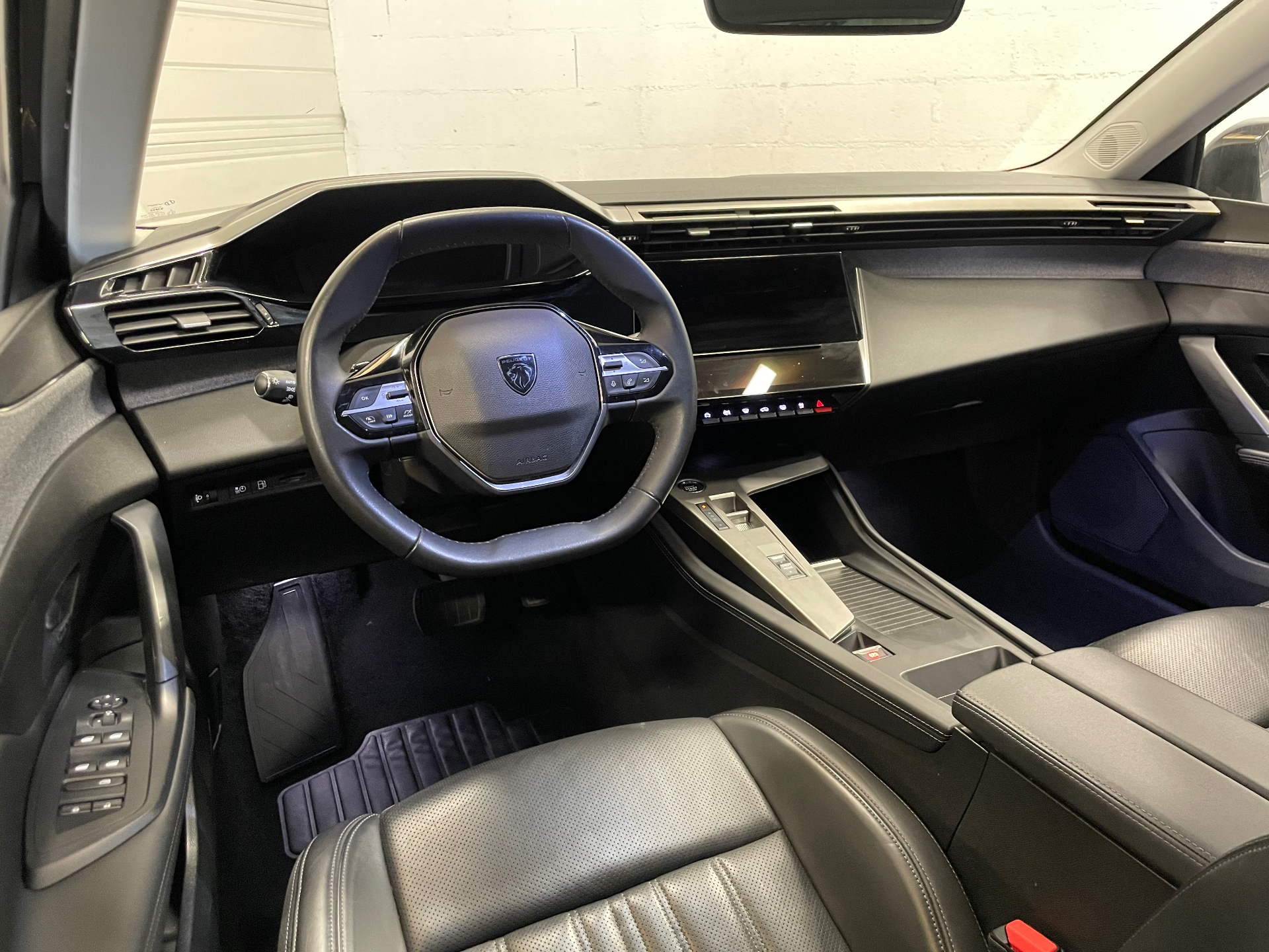 PEUGEOT 308 PHEV 180 e-EAT8 Active Pack