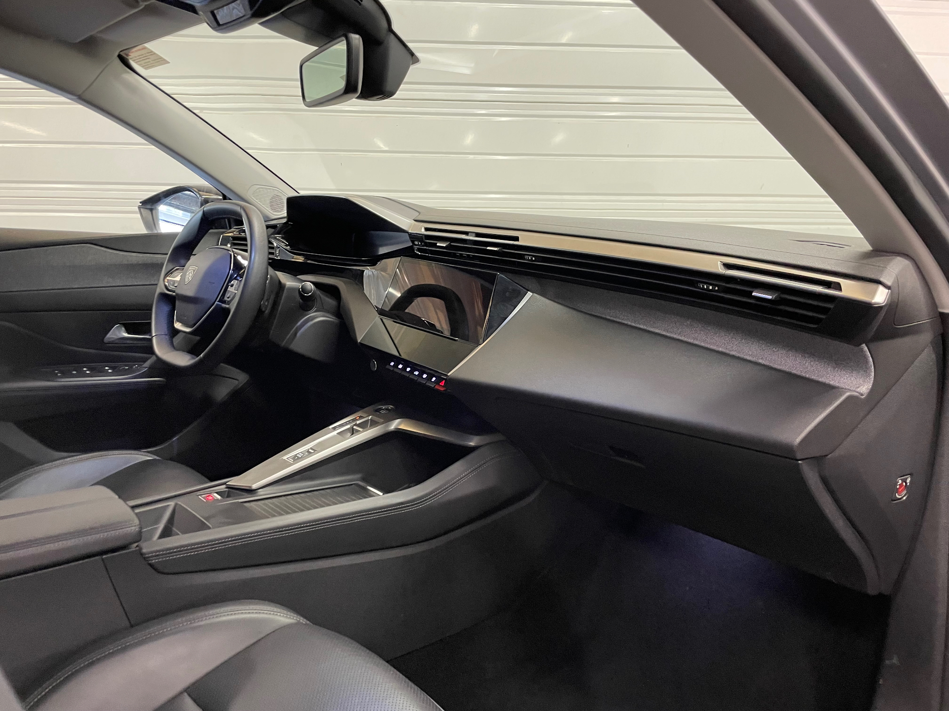 PEUGEOT 308 PHEV 180 e-EAT8 Active Pack