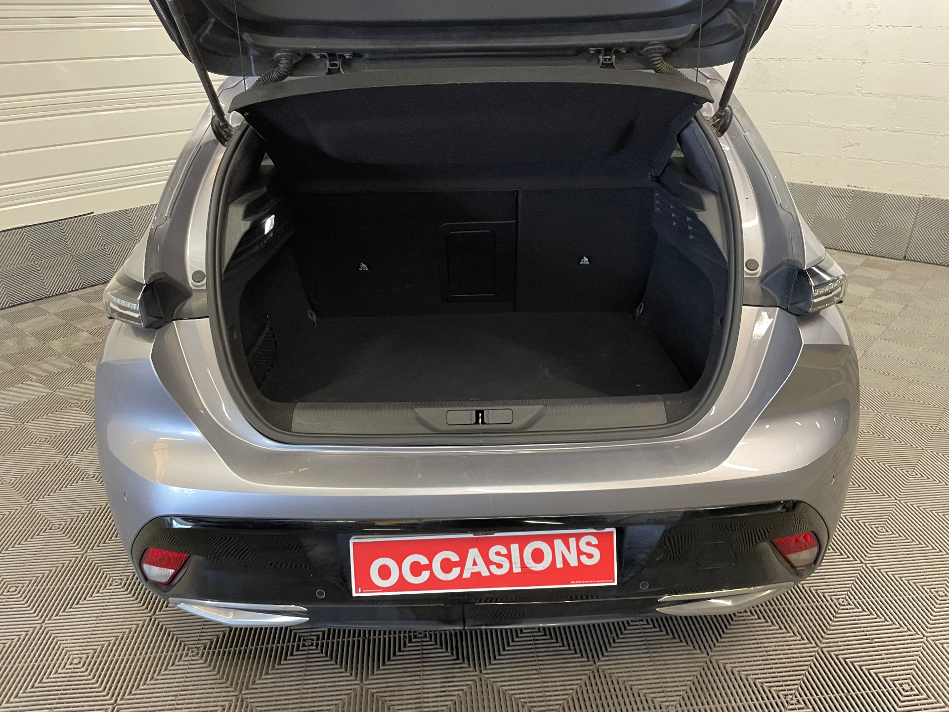 PEUGEOT 308 PHEV 180 e-EAT8 Active Pack