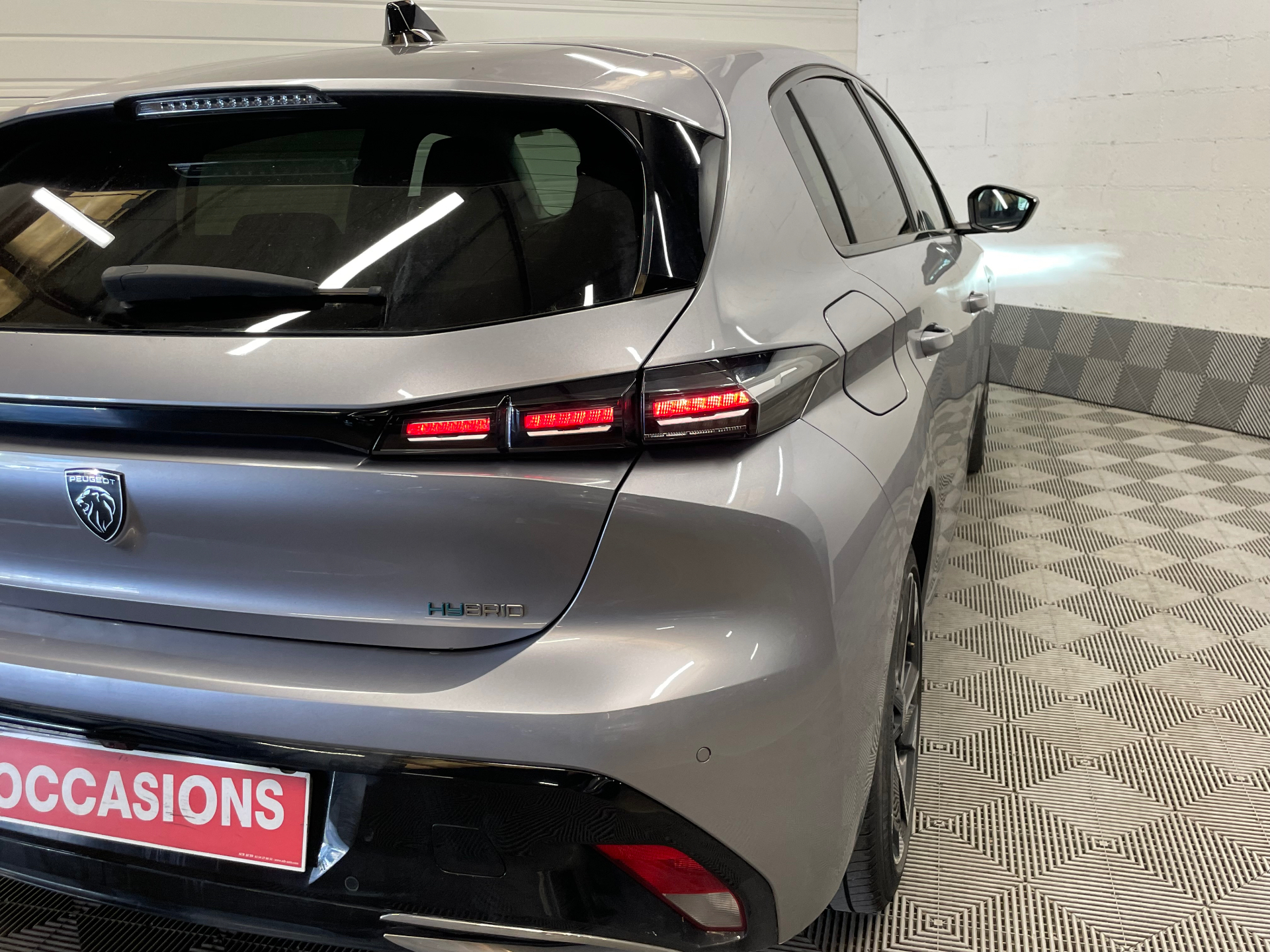 PEUGEOT 308 PHEV 180 e-EAT8 Active Pack