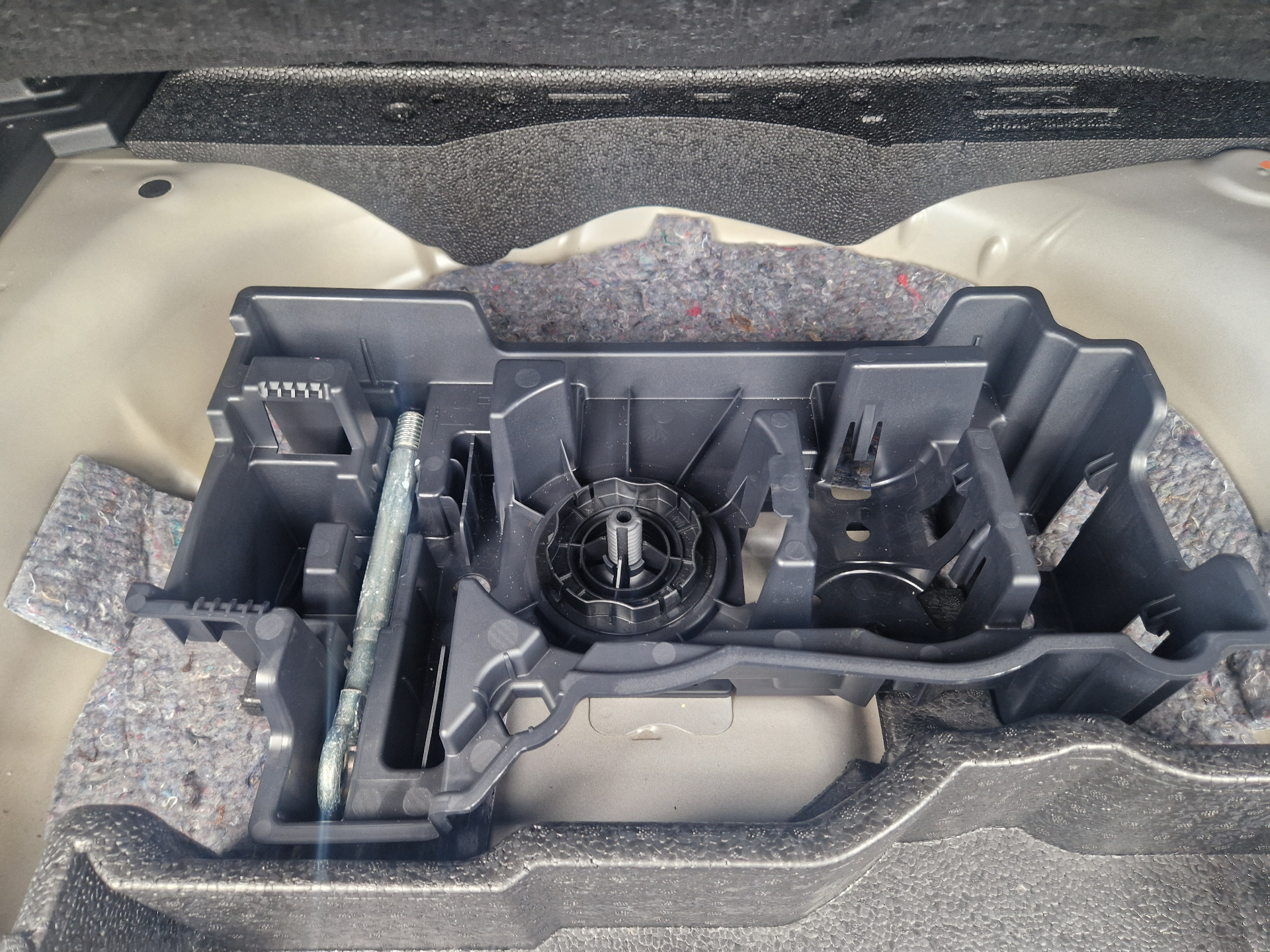 PEUGEOT 2008 STYLE PURETECH 100 S&S BVM6 — expertise