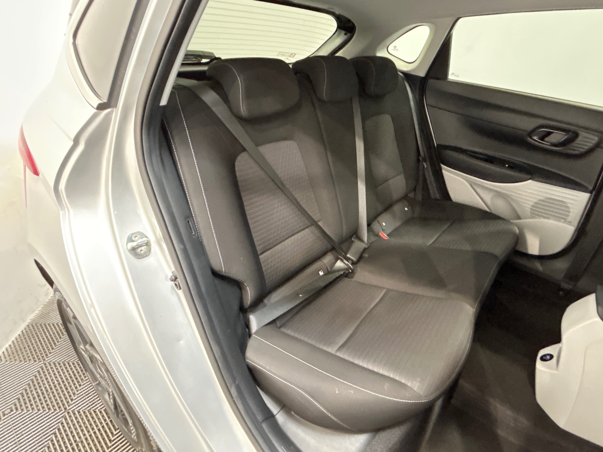 HYUNDAI i20 1.0 T-GDi 100 DCT-7 Hybrid 48V Executive