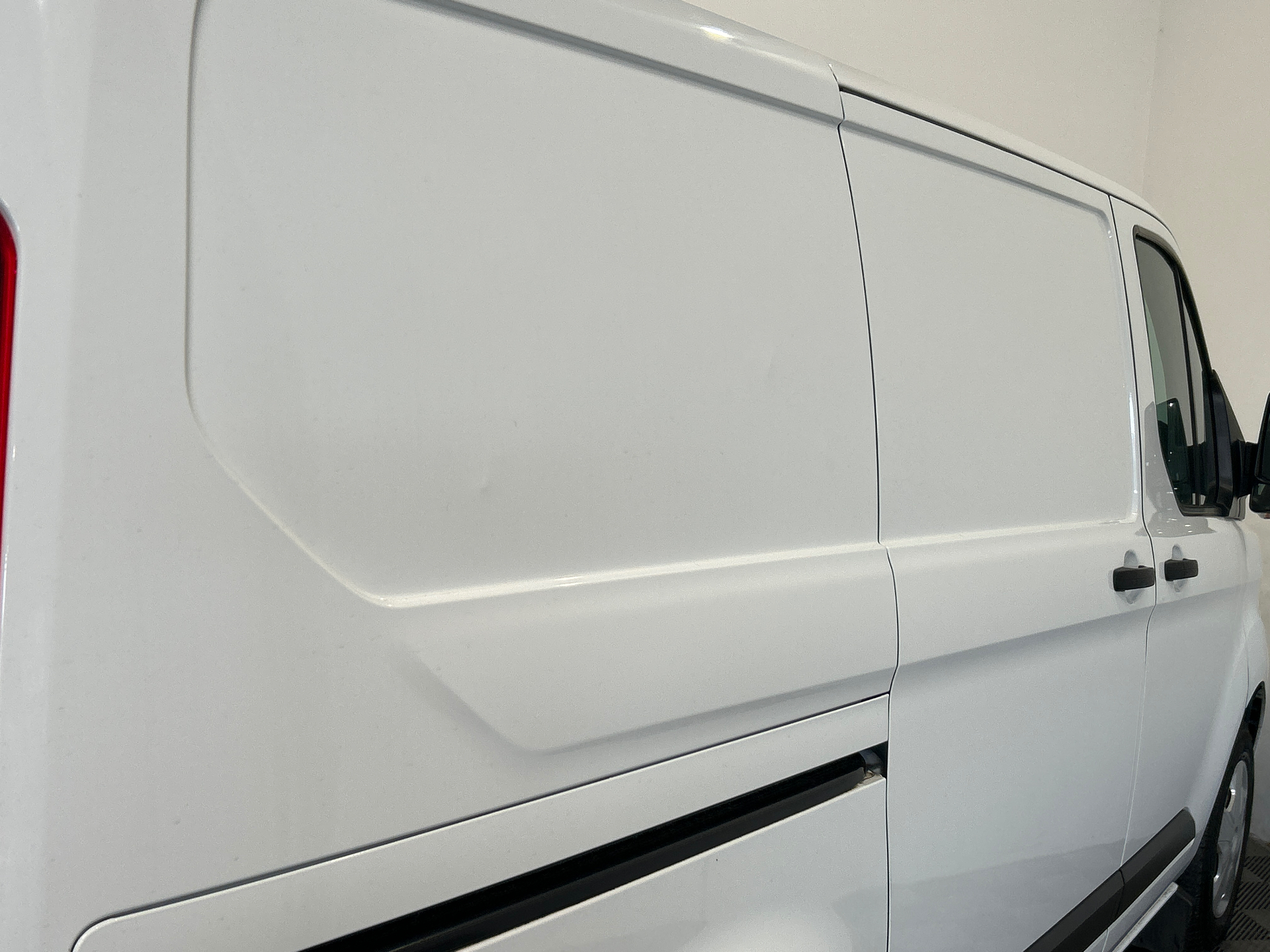 FORD TRANSIT CUSTOM Fg 280 L1H1 2.0 EcoBlue 130 Trend Business — expertise