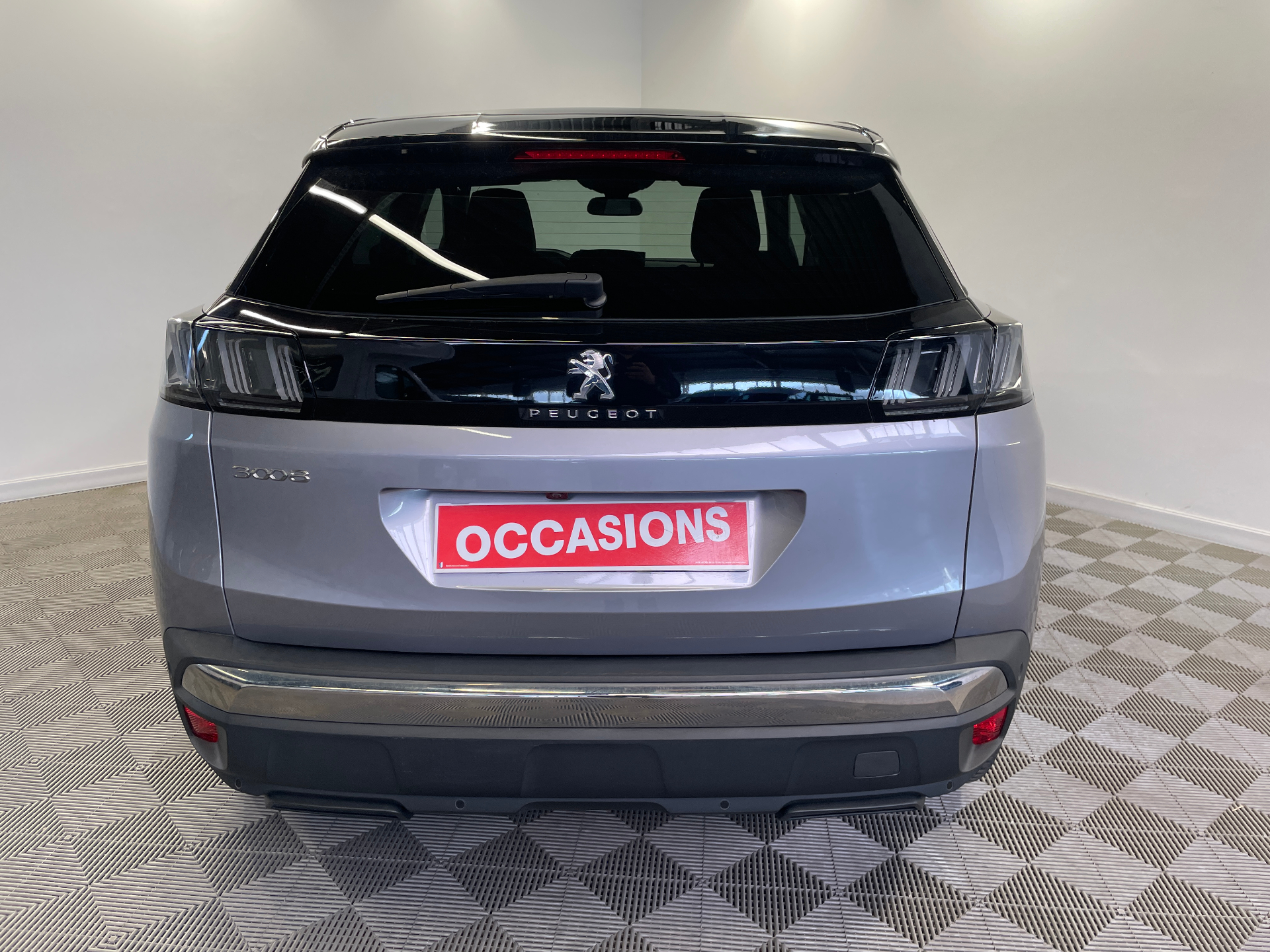 PEUGEOT 3008 Hybrid 136 e-DCS6 Allure