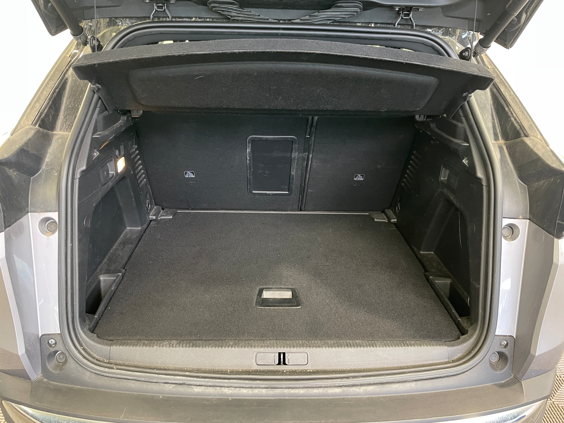 PEUGEOT 3008 Hybrid 136 e-DCS6 Allure