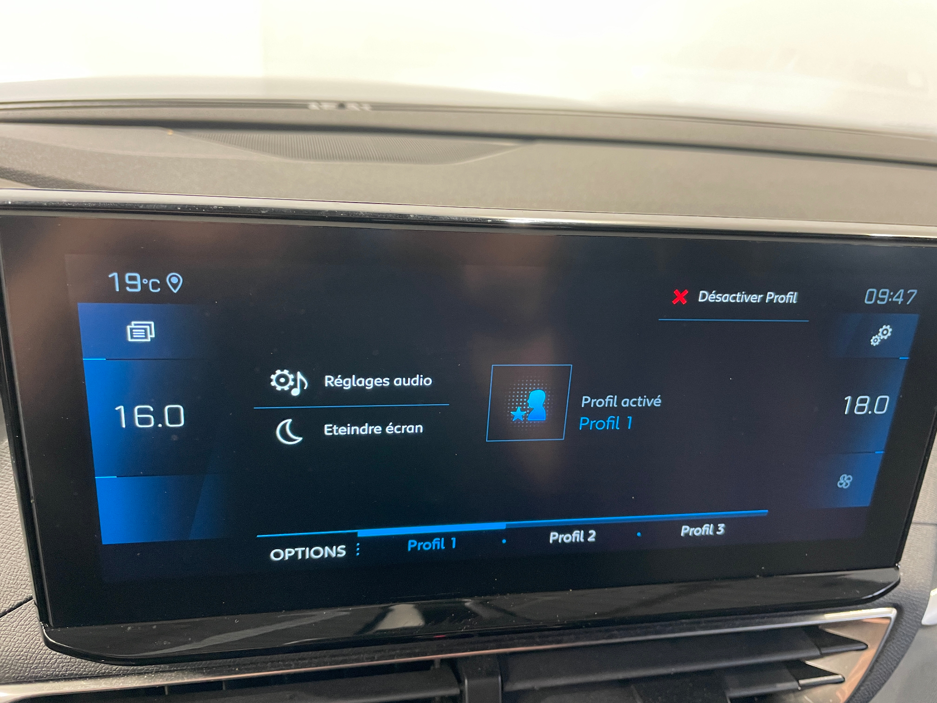 PEUGEOT 3008 Hybrid 136 e-DCS6 Allure