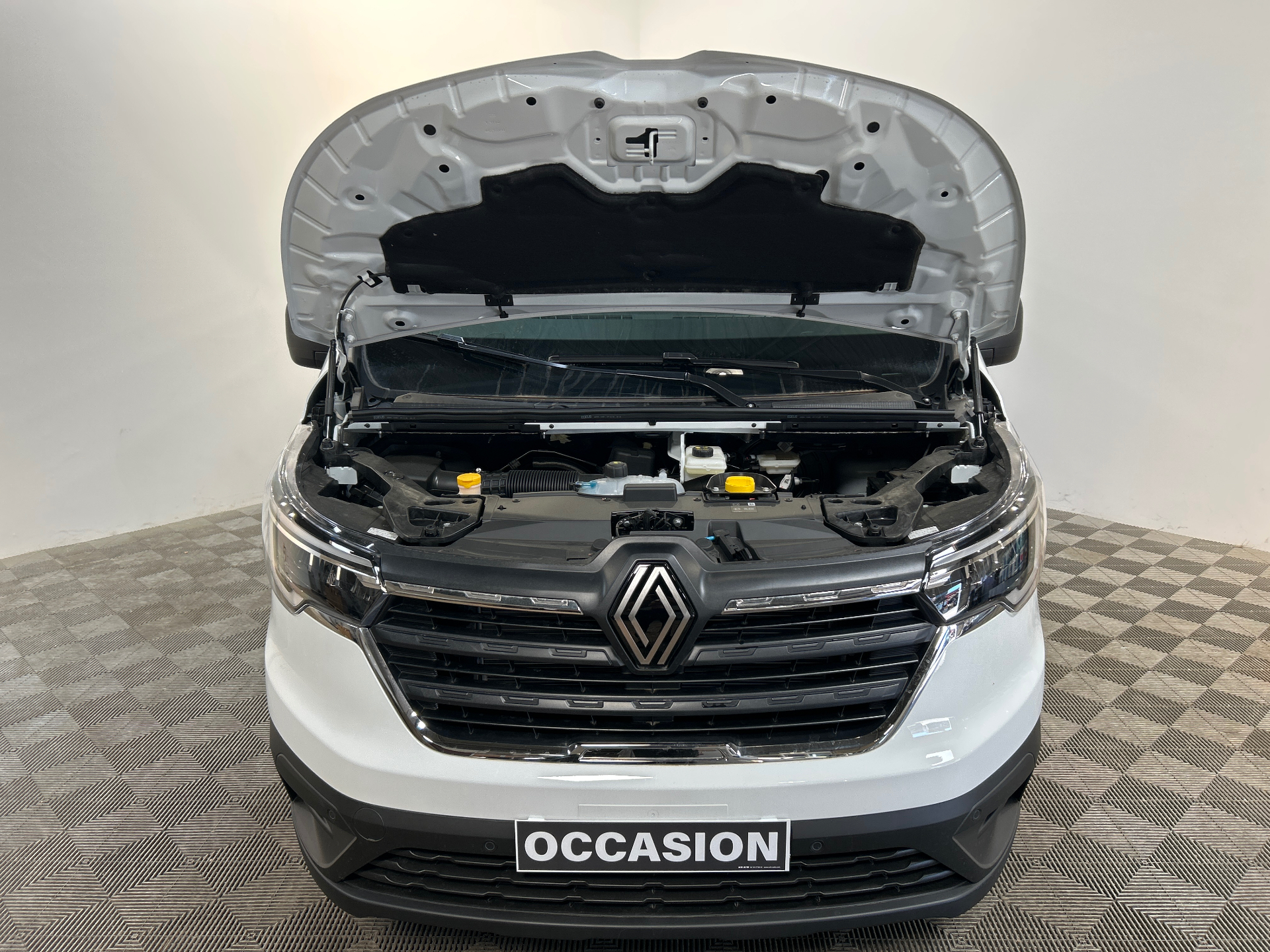 RENAULT TRAFIC FOURGON FG BLUE DCI 130 L1H1 2T8 GSR2 ADVANCE — expertise