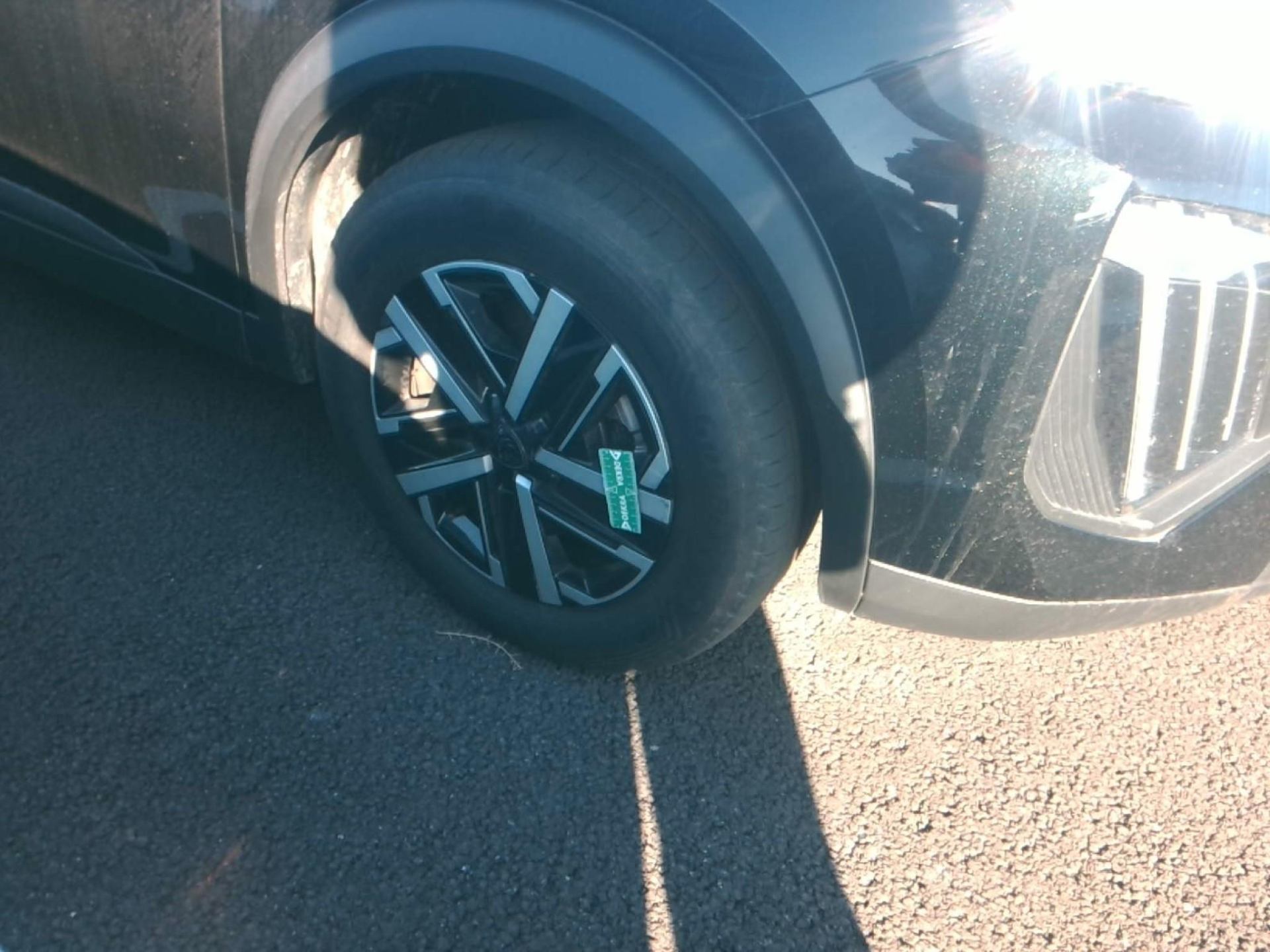 PEUGEOT 2008 Hybrid 145 e-DCS6 Style — expertise