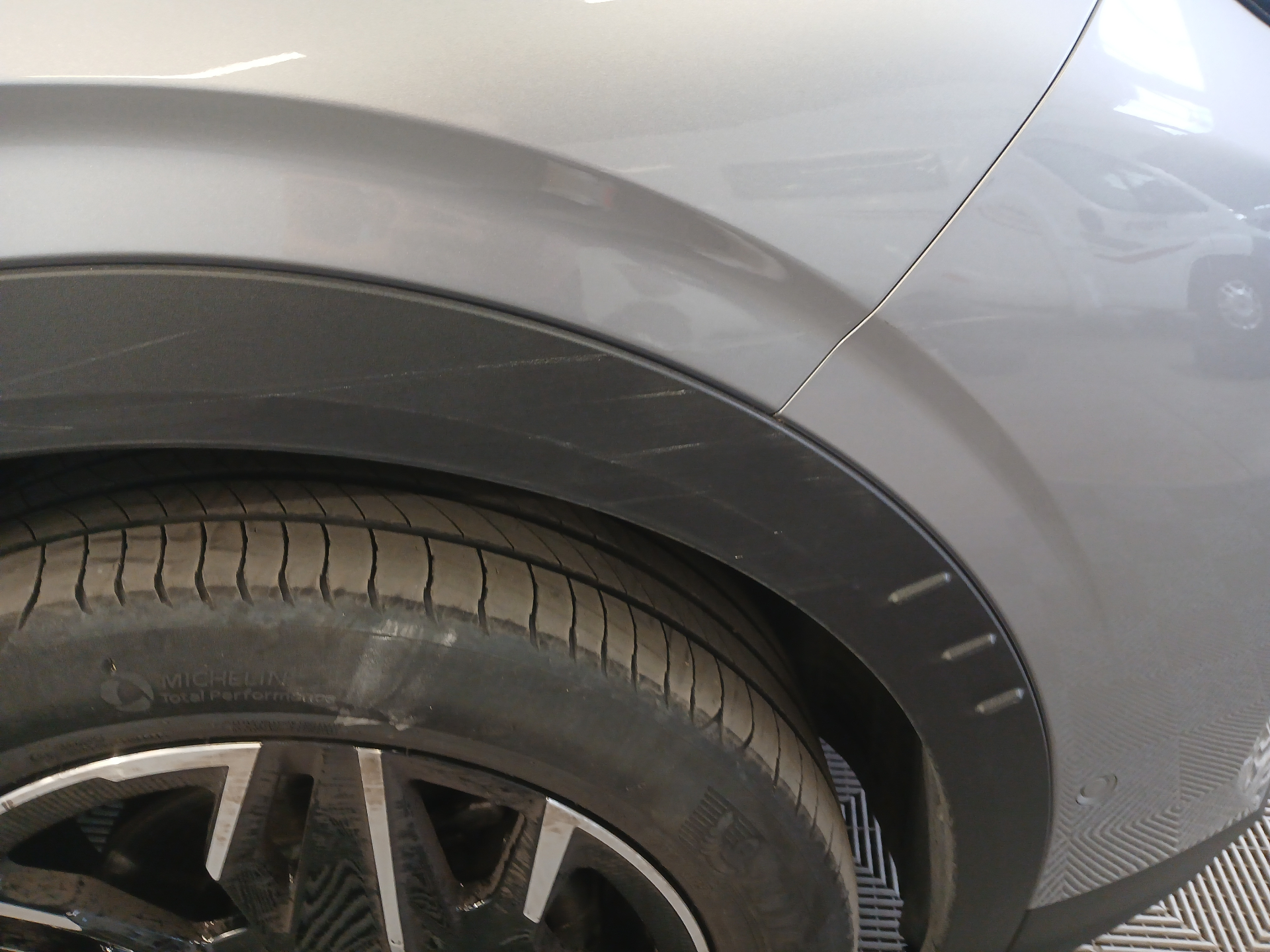 PEUGEOT 5008 Hybrid 145 ch e-DCS6 Allure — expertise
